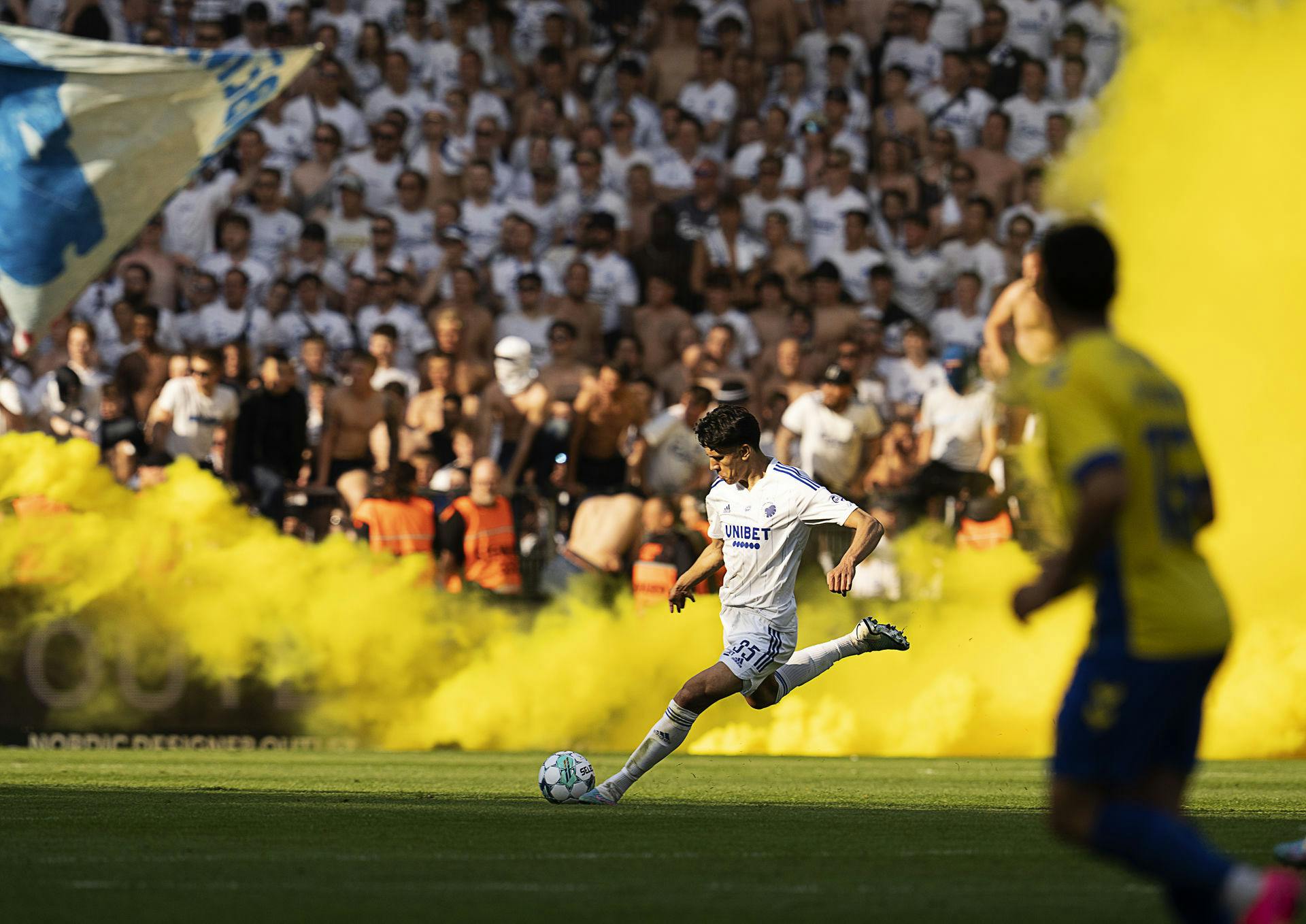 Superligaen skal have noget hjem fra 2024, lyder det.