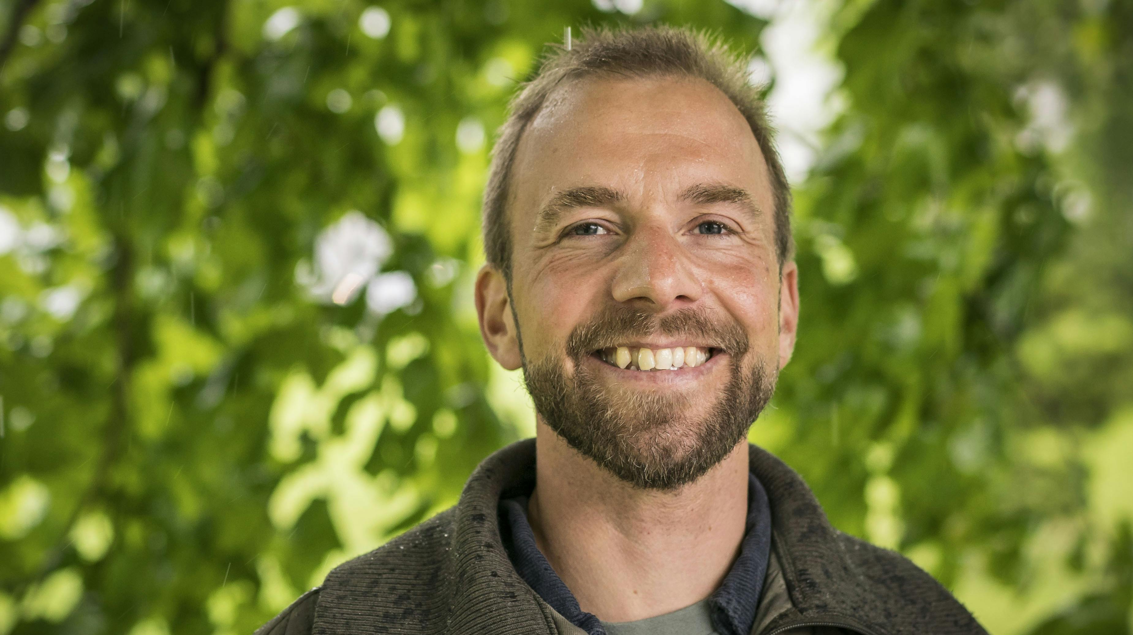 Søren Vester er fortid i "I hus til halsen". Nu vil han tilbringe mere tid sammen med sin hustru og to børn. 