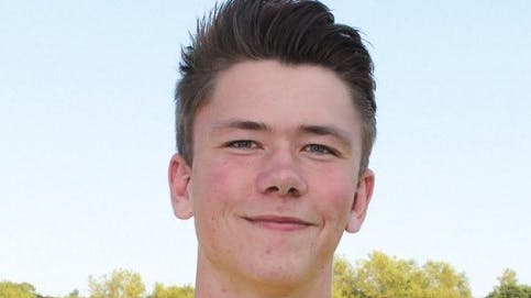21-årige Mathias Ørnskov kom slemt til skade i weekendens kamp mod Varde IF, da han fik et knæ i hovedet og blev slået bevidstløs.