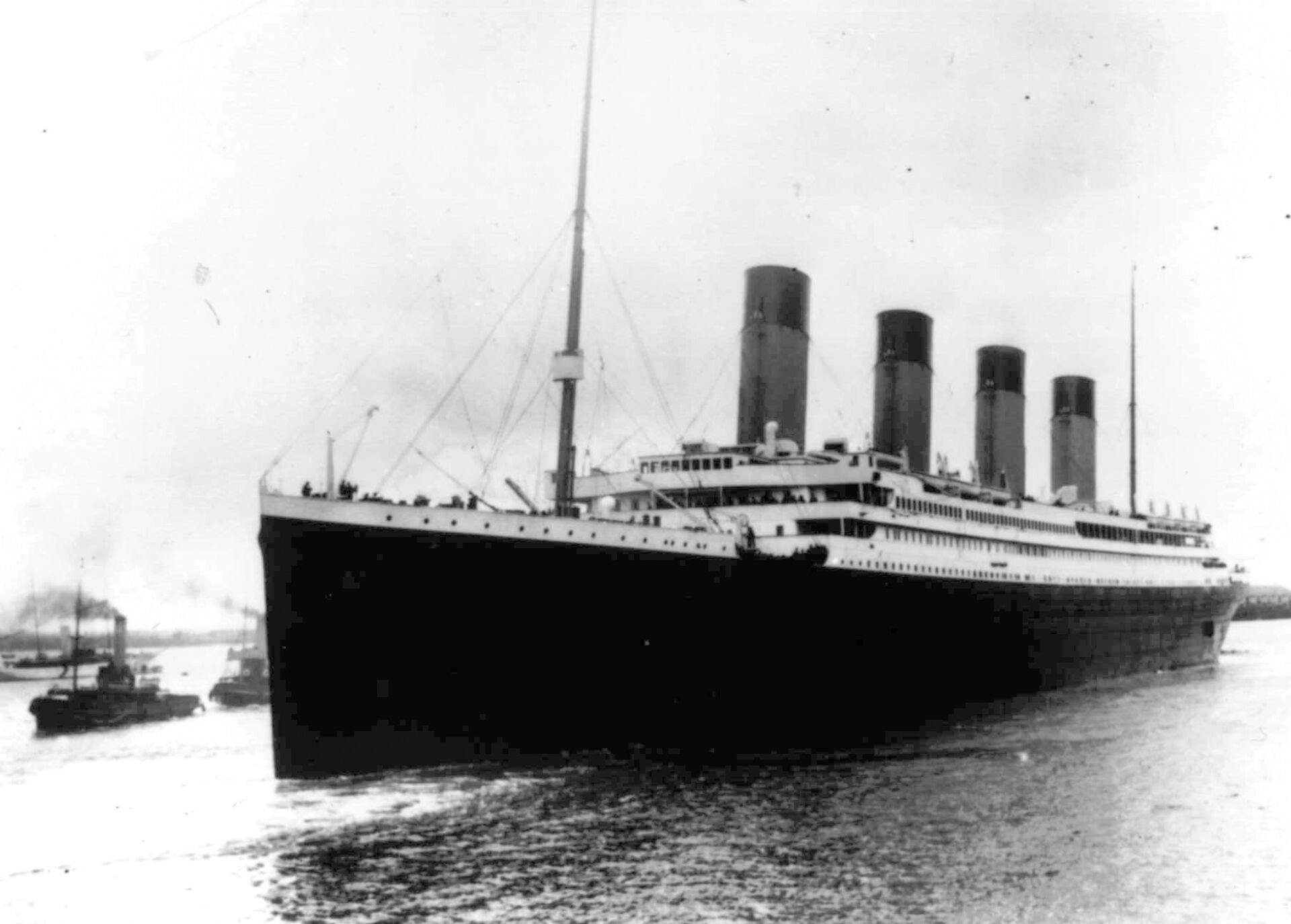 Titanic fotograferet 10. april 1912 - få dage før skibet mødte et isbjerg og sank.