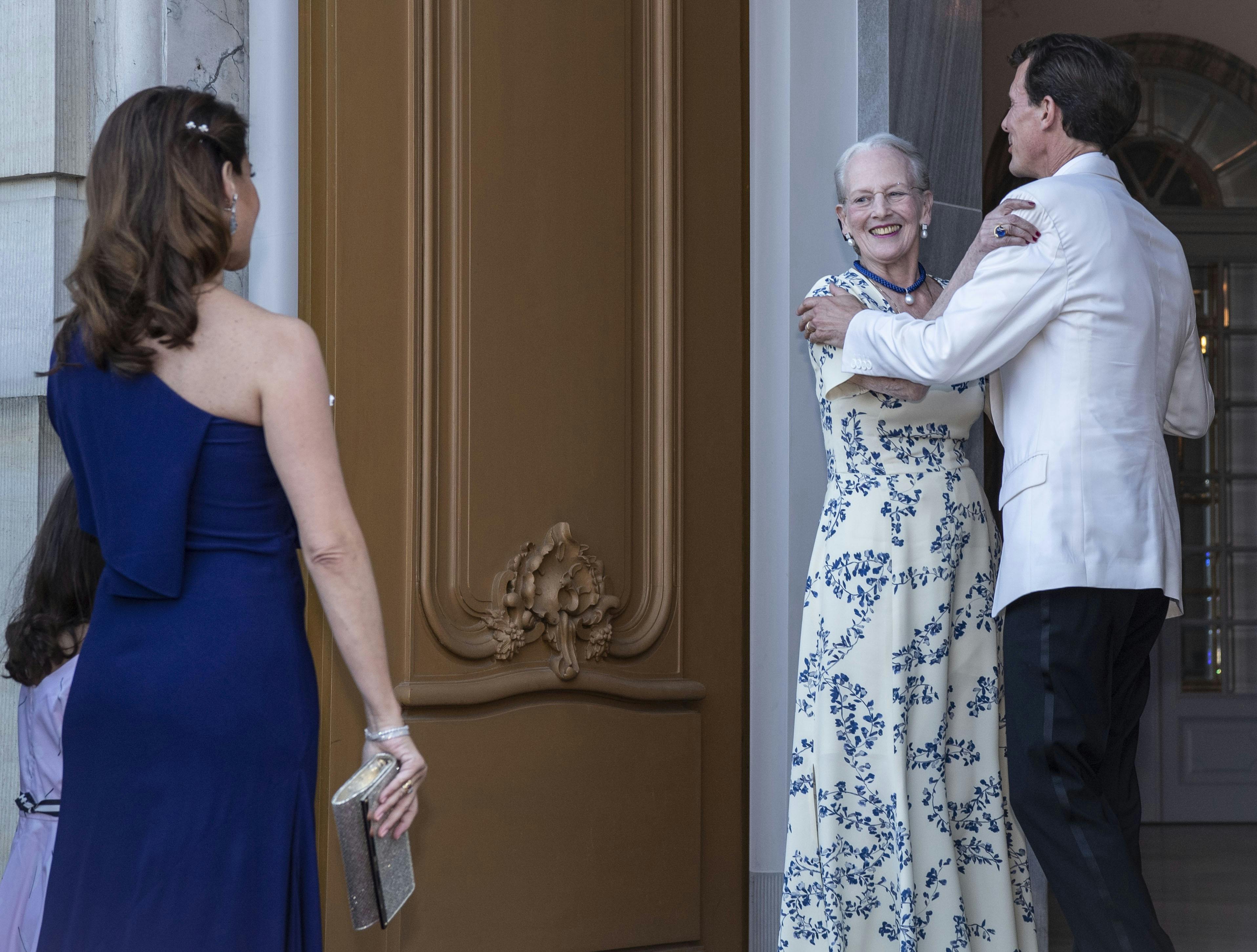 Prinsesse Marie, dronning Margrethe og prins Joachim