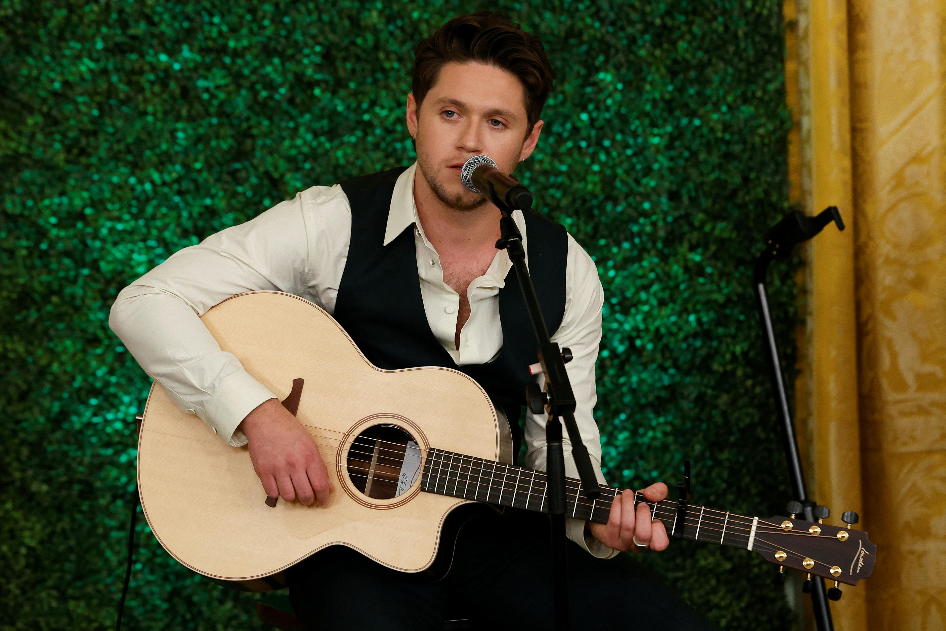 Den irske sangfugl Niall Horan har netop meldt sin ankomst til Danmark.&nbsp;