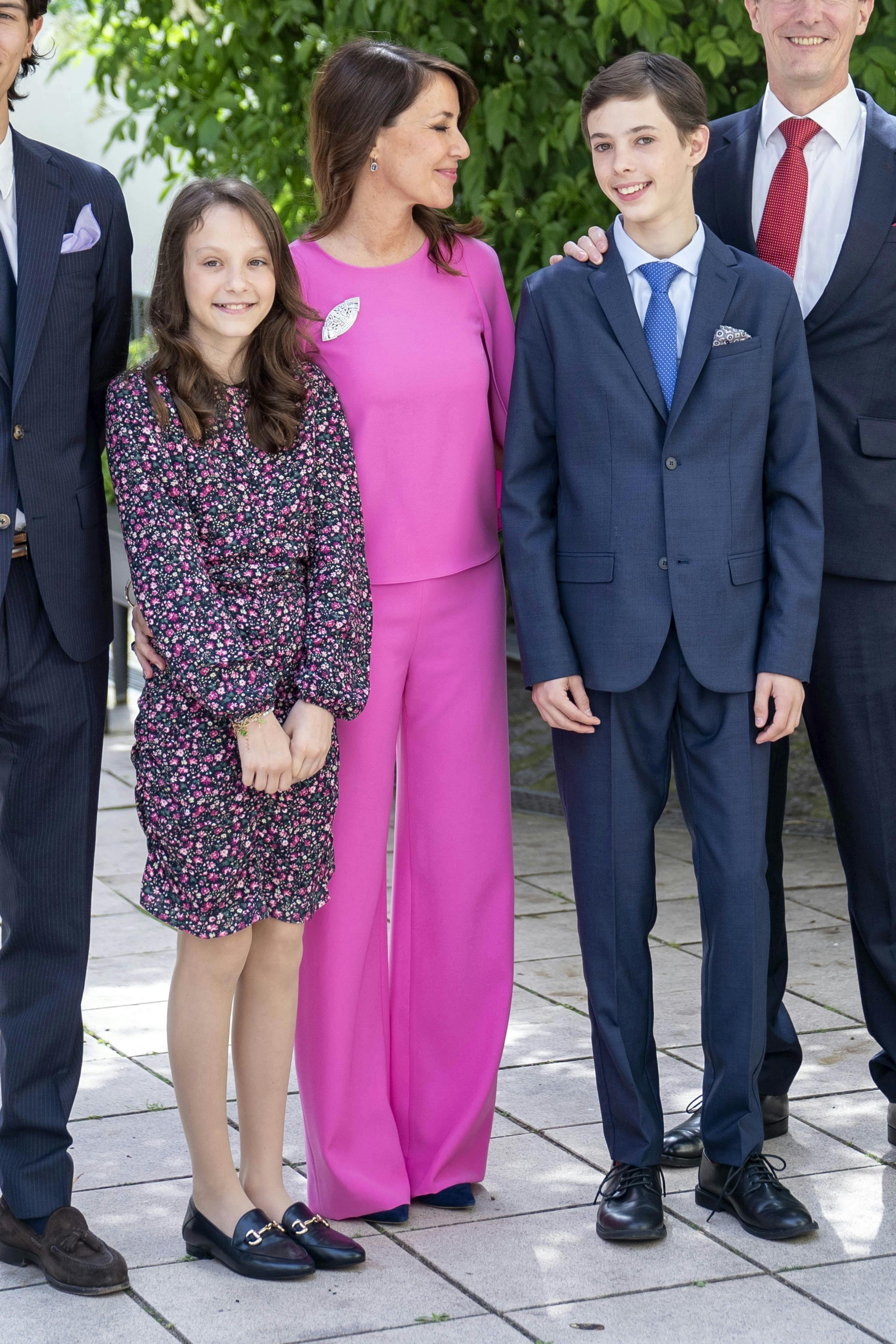 Komtesse Athena, Prinsesse Marie og grev Henrik