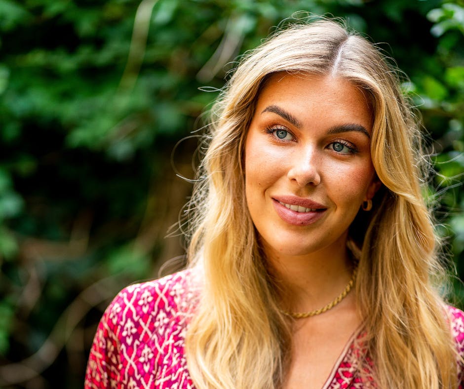 SE og HØR mødte Frida Bolm på den røde løber til gallapremieren på "Den Lille Havfrue".&nbsp;
