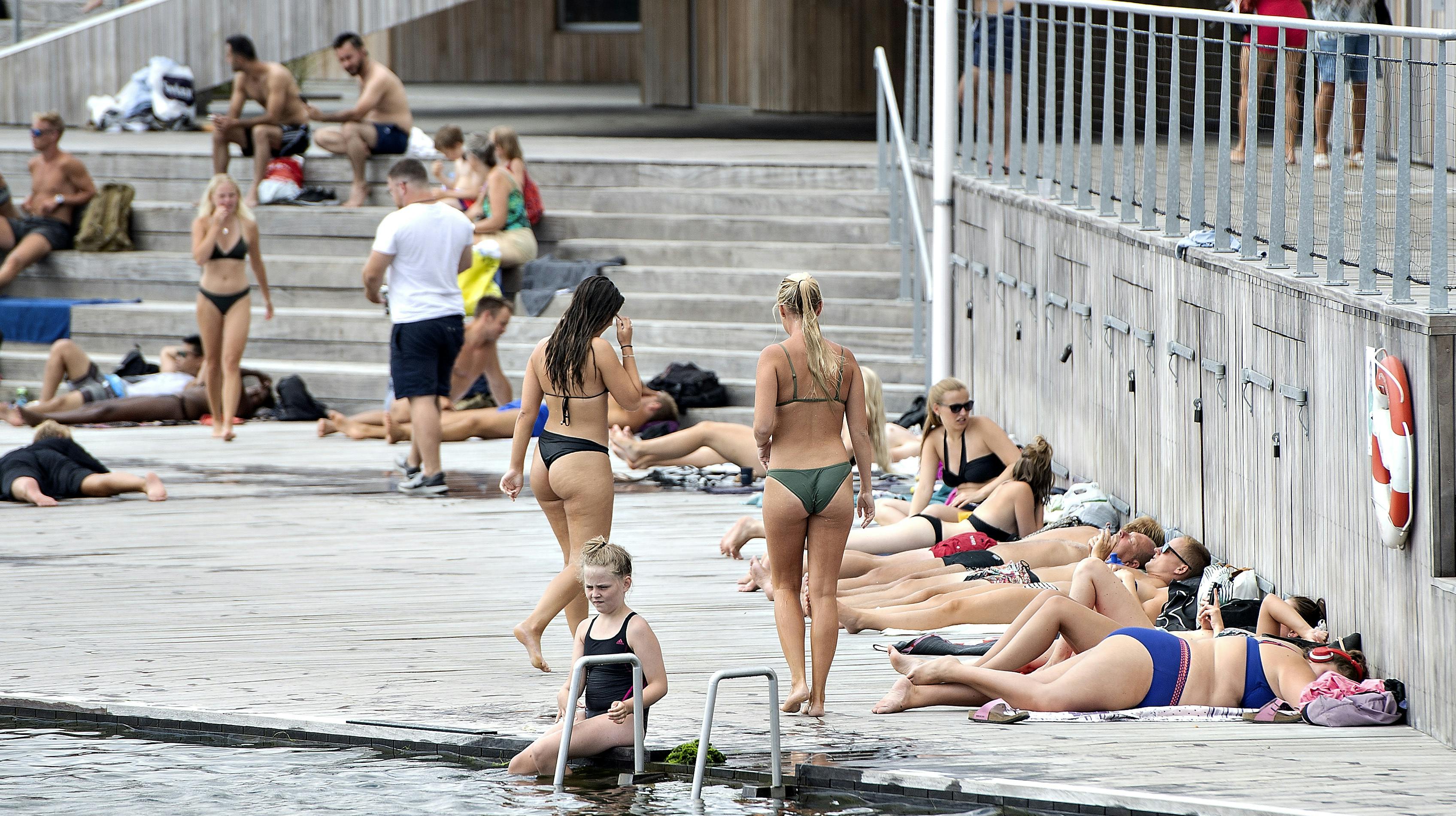 Lørdag ser ud til at kandidere til weekendens bedste dag rent med masser af solskin og op til 20 grader. 
