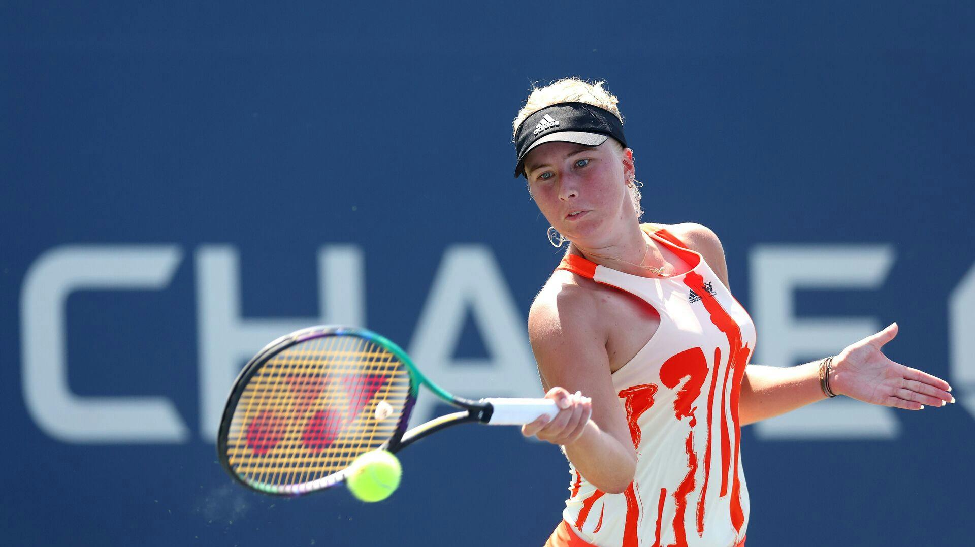 Danskeren tabte ellers momentum i andet sæt, og blev derfor tvunget ud i et afgørende tredje sæt.