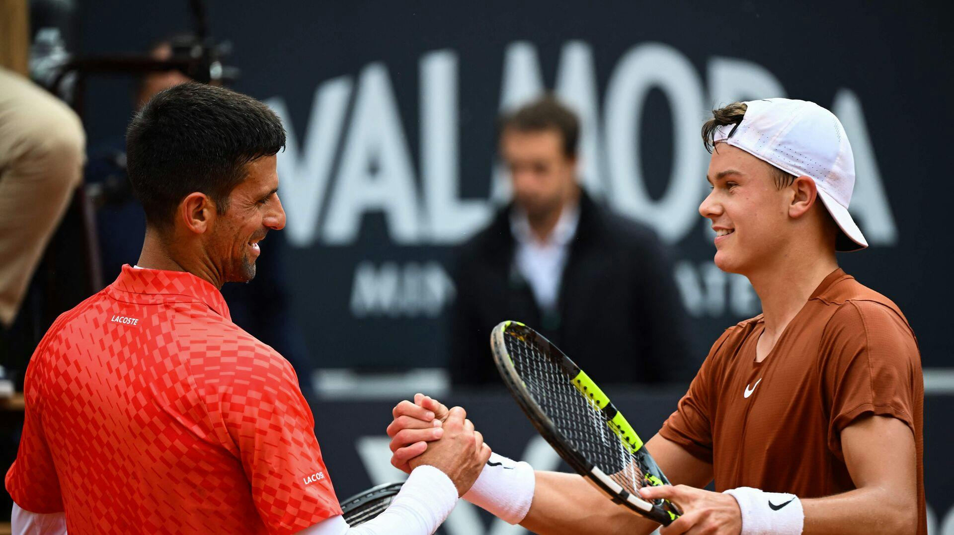 Holger Rune bliver hyldet af ingen ringere end Novak Djokovic. 
