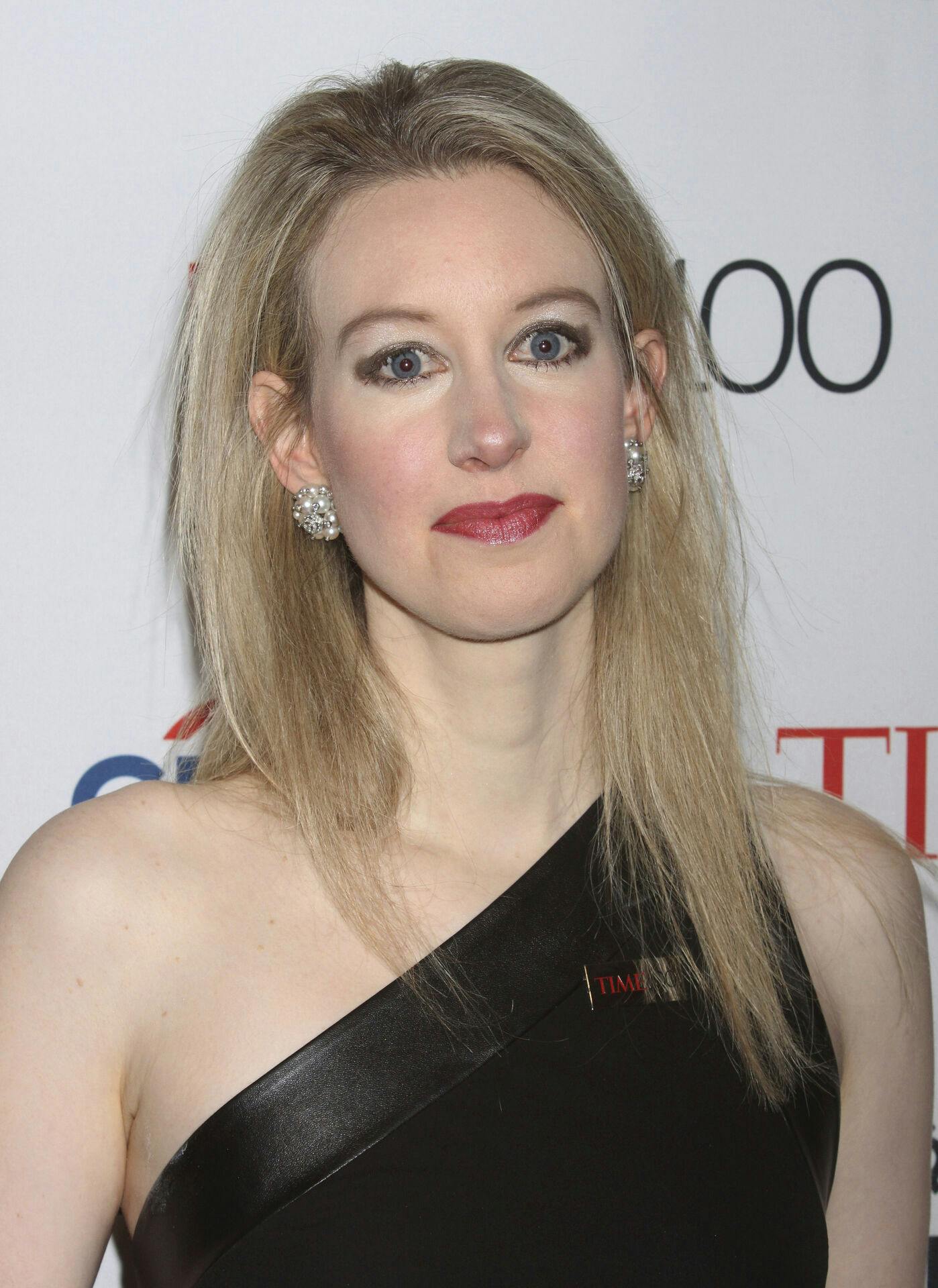 Elizabeth Holmes skabte virksomheden Theranos. Den ville revolutionere sygdomsbekæmpelse, lovede hun. Men det var lodret løgn.&nbsp;
