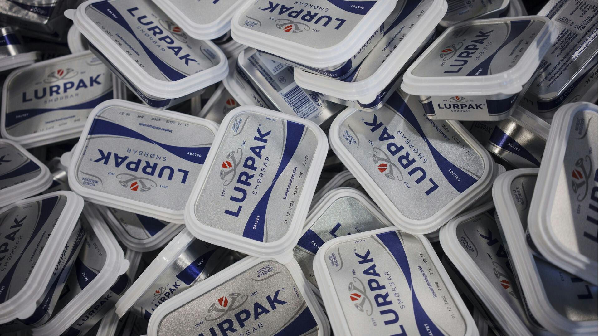 Lurpakken er for nylig skrumpet i Storbritannien, men prisen har ikke været på samme slankekur.