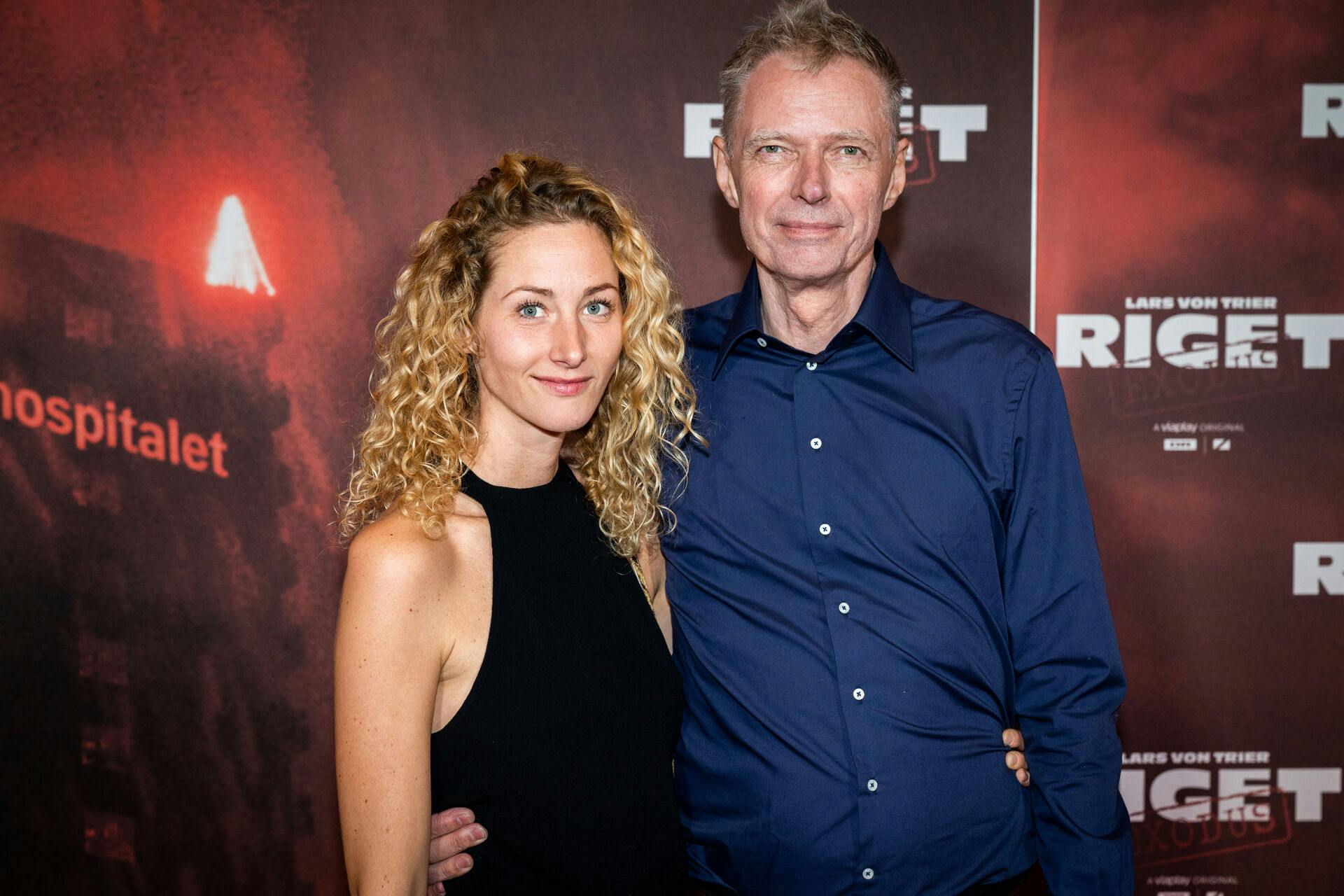 Klaus Riskær med kæresten Anna i 2022.