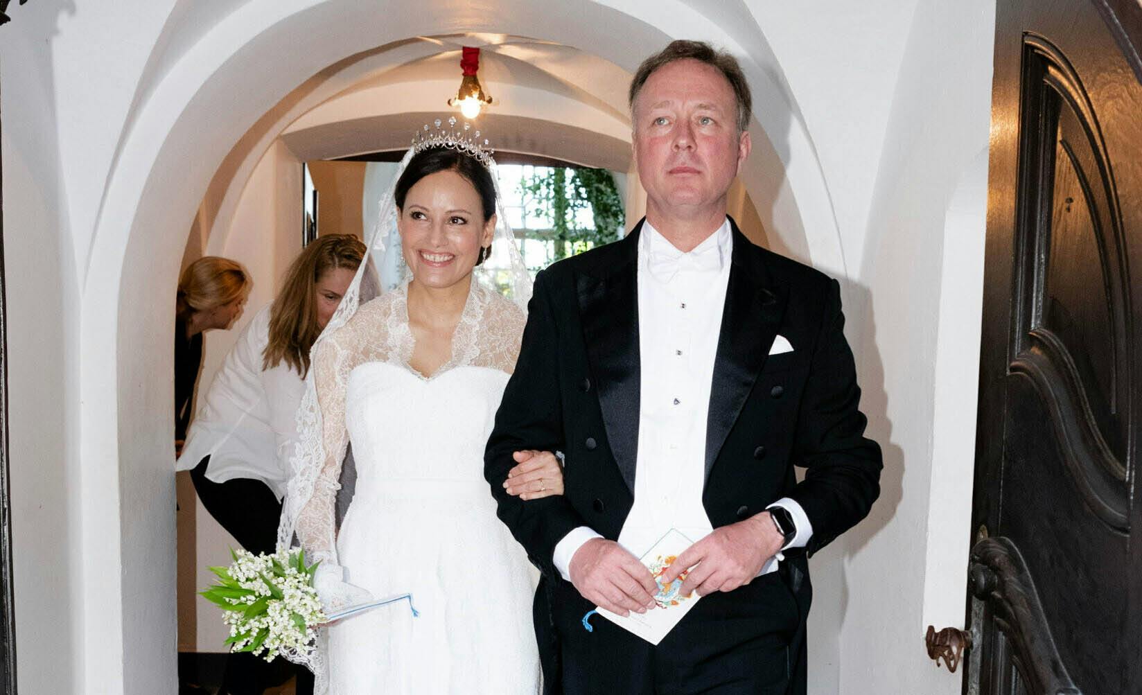 Prins Gustav og prinsesse Carina blev gift i juni 2022.&nbsp;