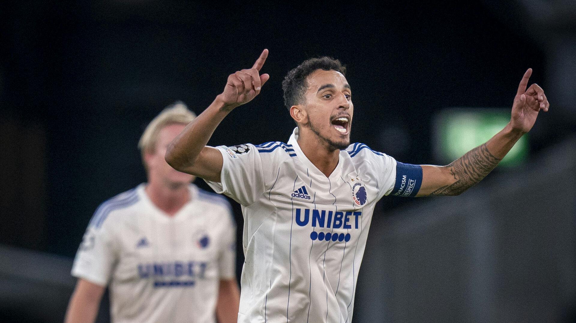Carlos Zeca takker af i FC København.