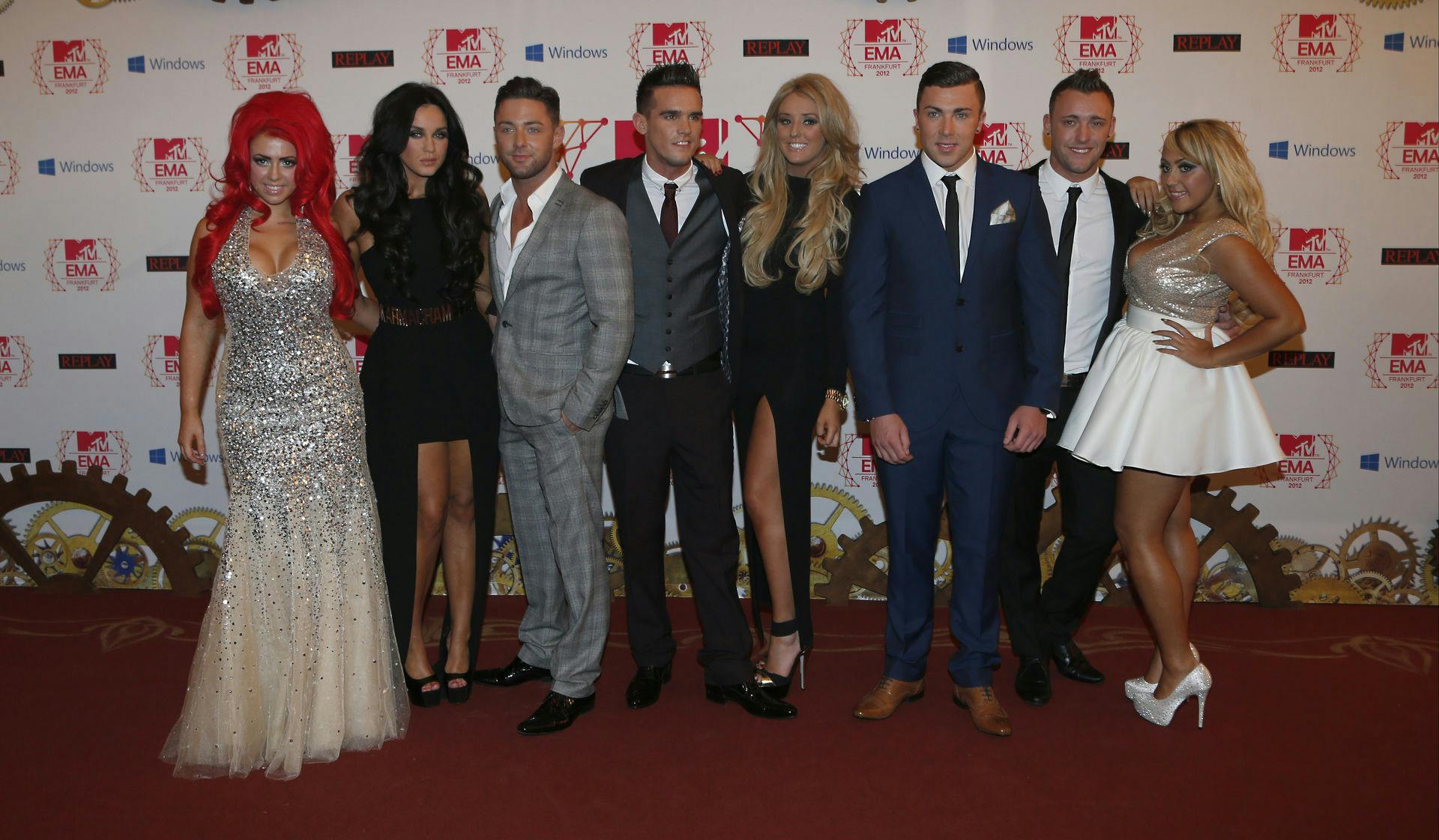 Første gang Holly (yderst til venstre) tonede frem på skærmen, så hun en anelse anderledes ud. Billedet er fra MTV European Music Awards i 2012. 