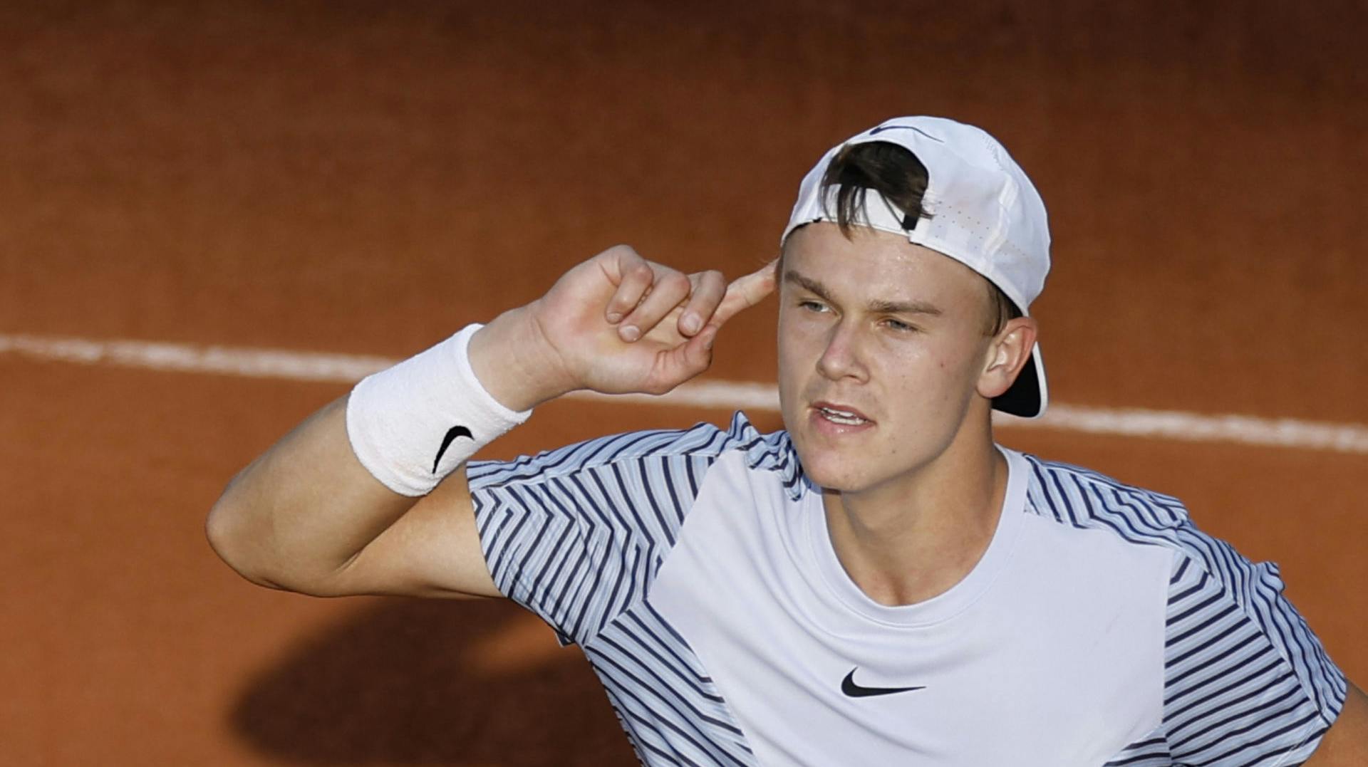 Holger Rune kan se frem til en god pose præmiepenge, uanset hvordan det går i resten af French Open.