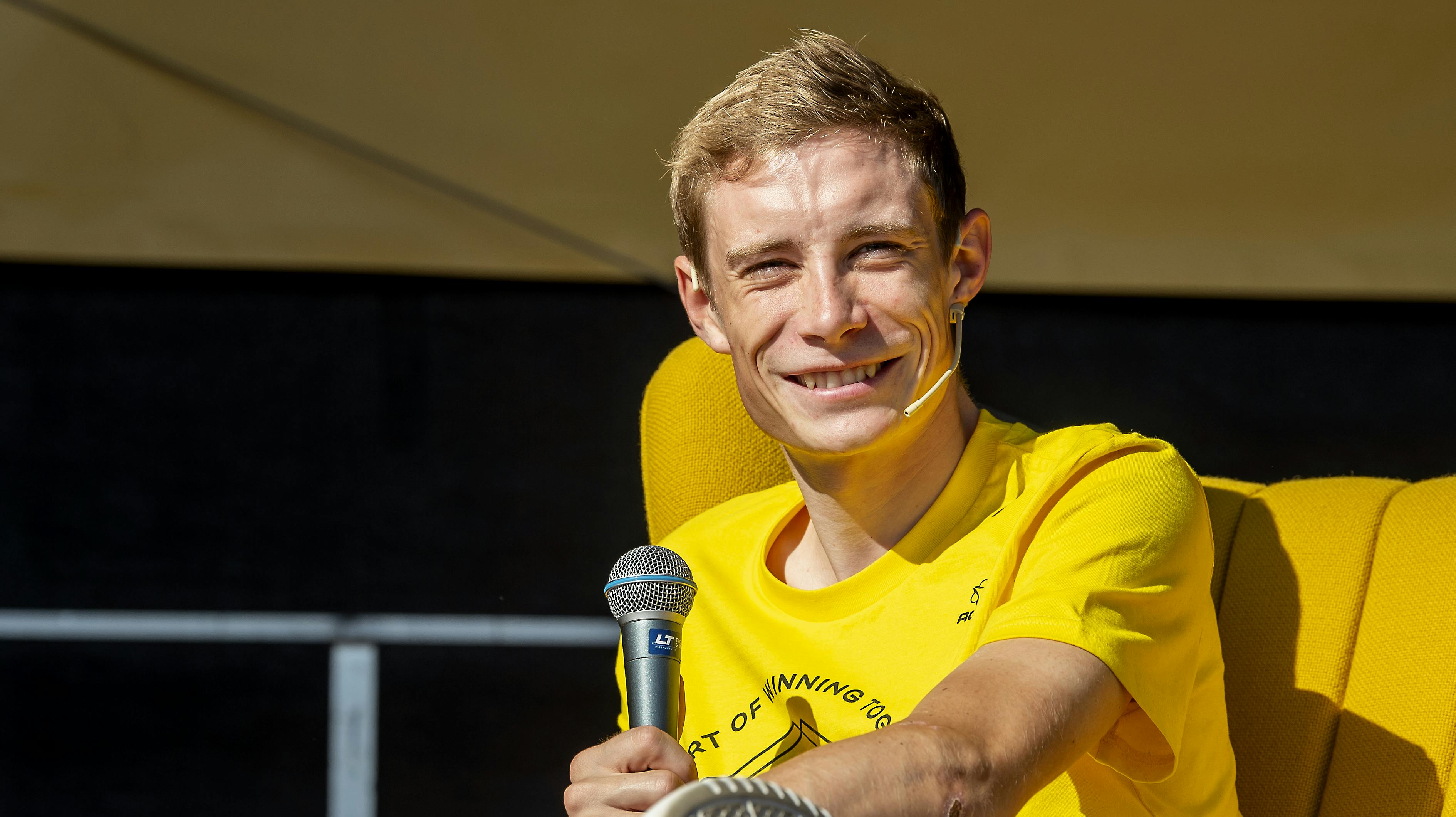 Jonas Vingegaard er i god form og måske endda endnu bedre end sidste år. Det siger hans sportsdirektør på Jumbo-Visma, Frans Maassen. 