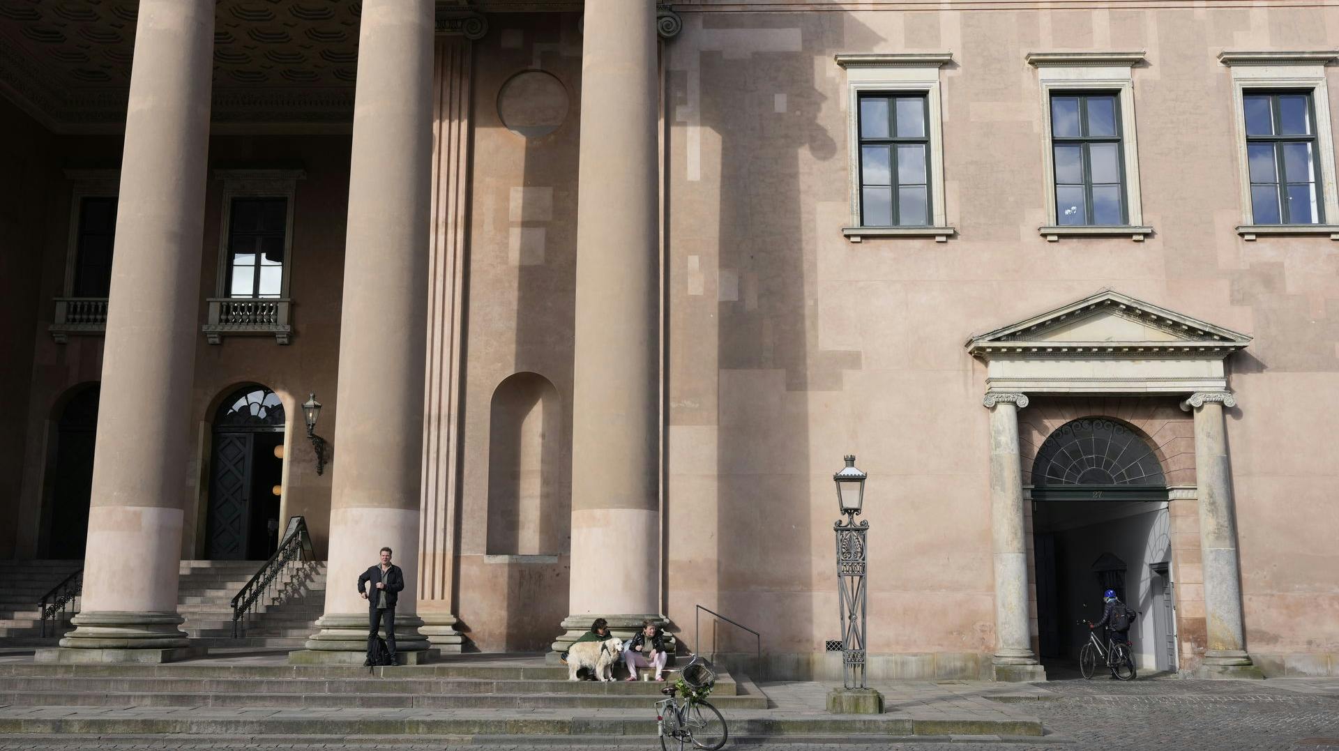 Topspilleren i Danmark slår nu tilbage mod forurettede og anklager vedkommende for afpresning. 