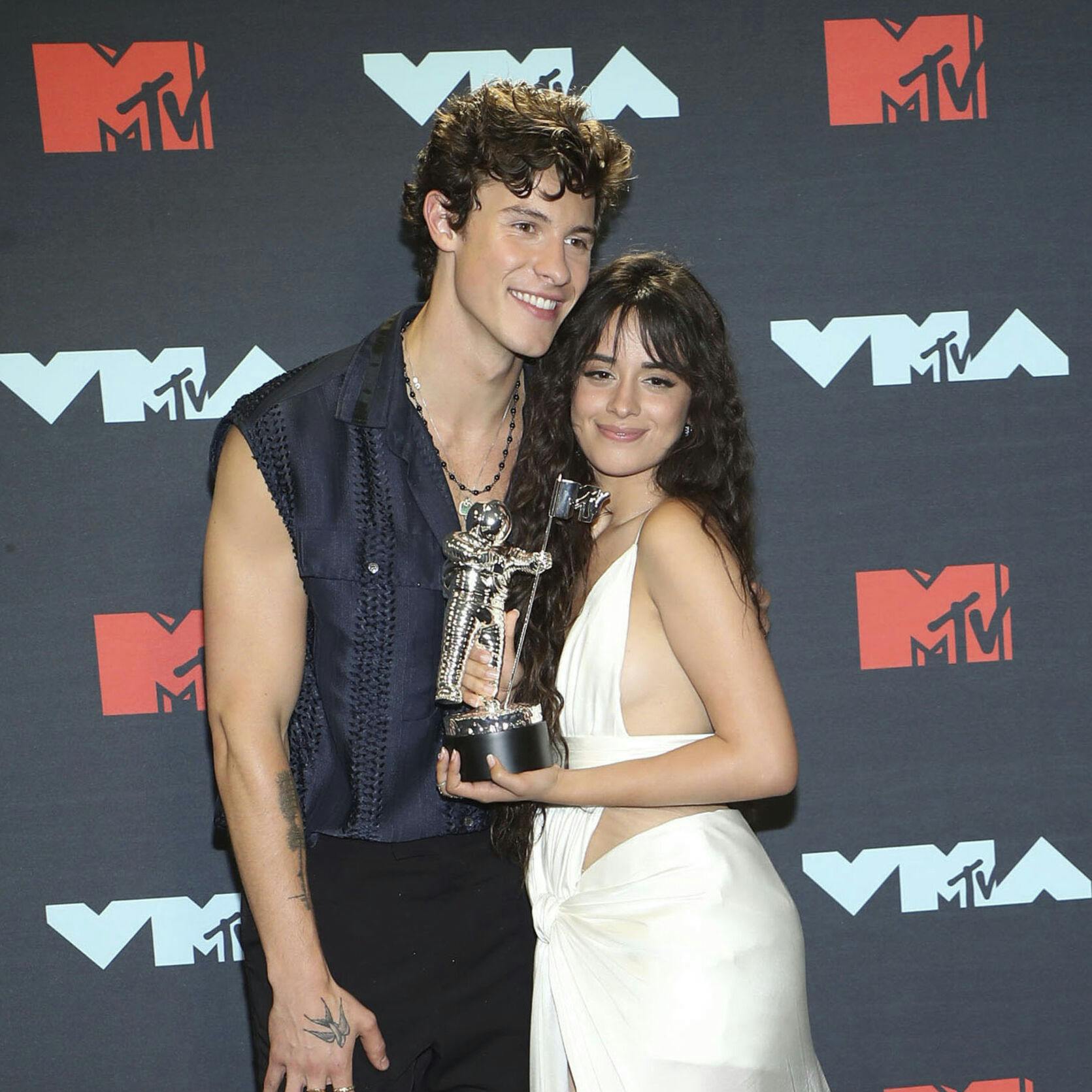 Camila Cabello og Shawn Mendes