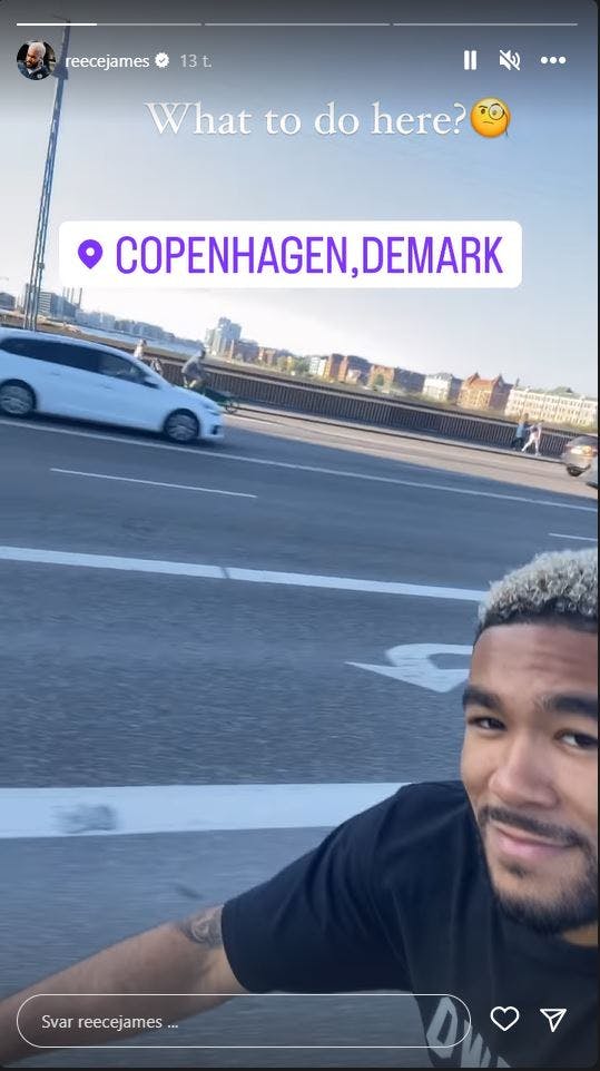 Reece James lagde onsdag en video op på sin Instagram-story, hvor han cyklede rundt i København.&nbsp;
