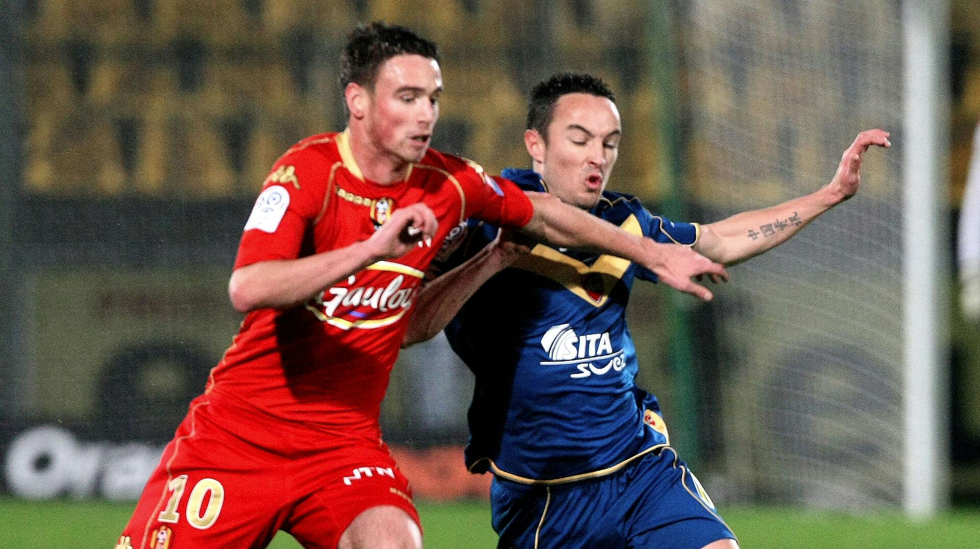 Anthony Le Tallec (tv) har delt billeder af hændelsen på det sociale medie Instagram.