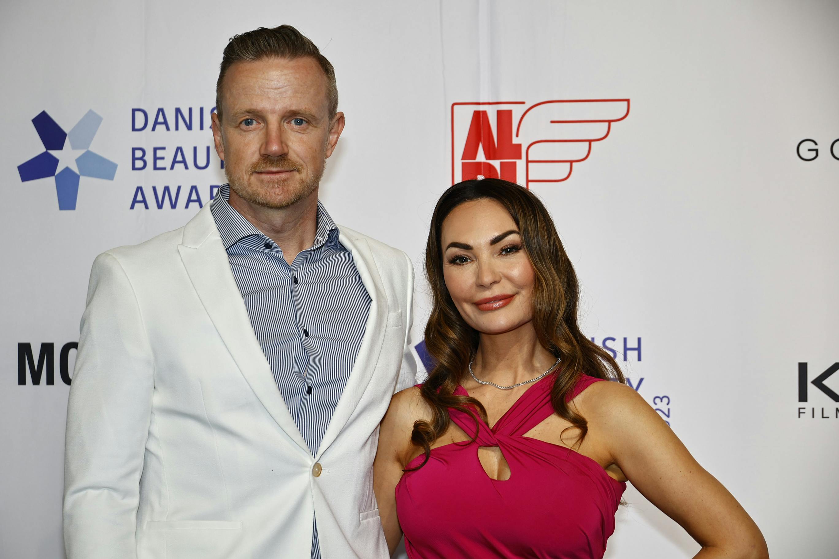 Mascha Vang havde mere end blot en smule vanskeligt ved at skjule sit seneste køb for manden Troels Krohn Dehli.