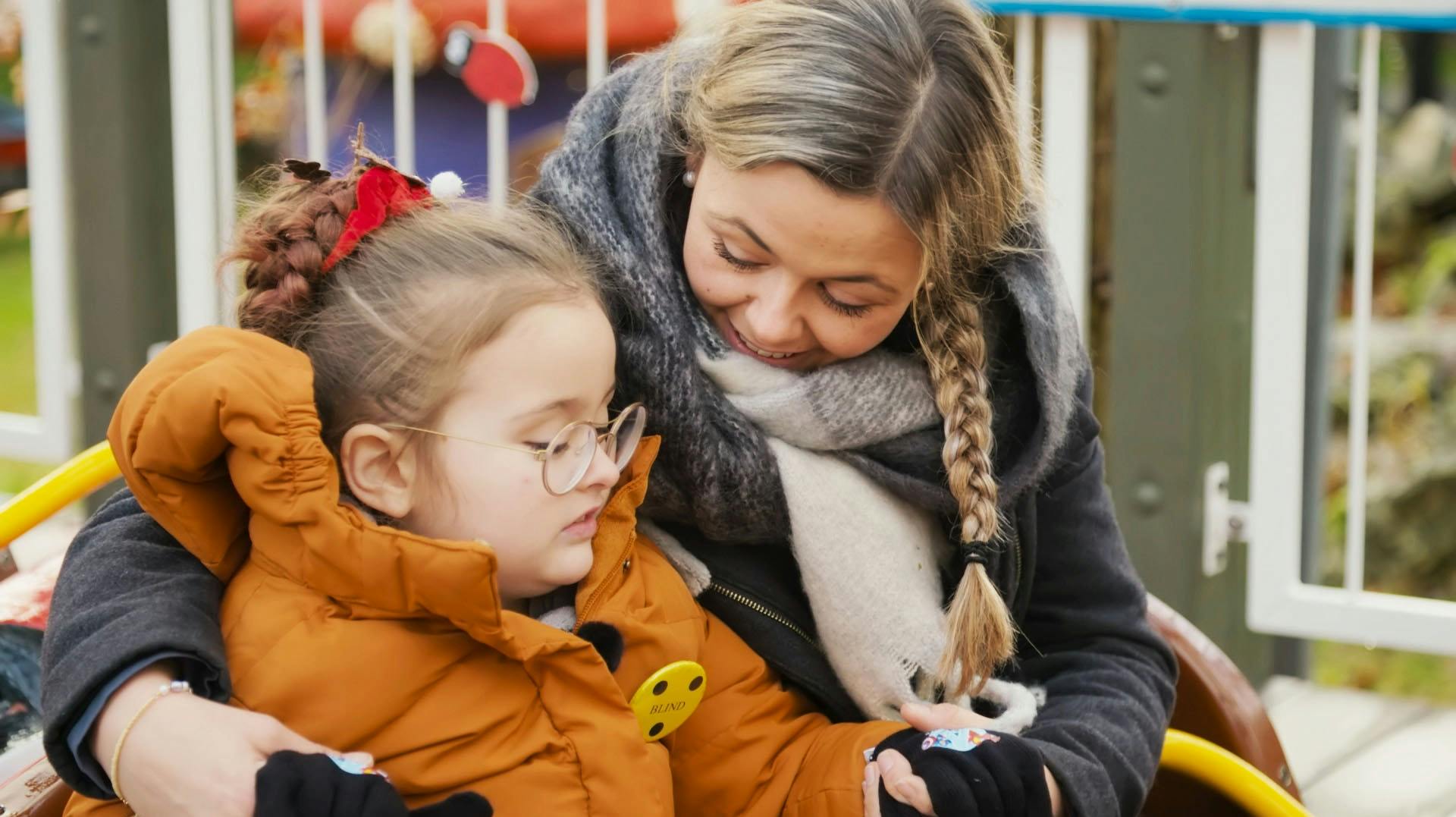 Rikke og datteren Isabella.