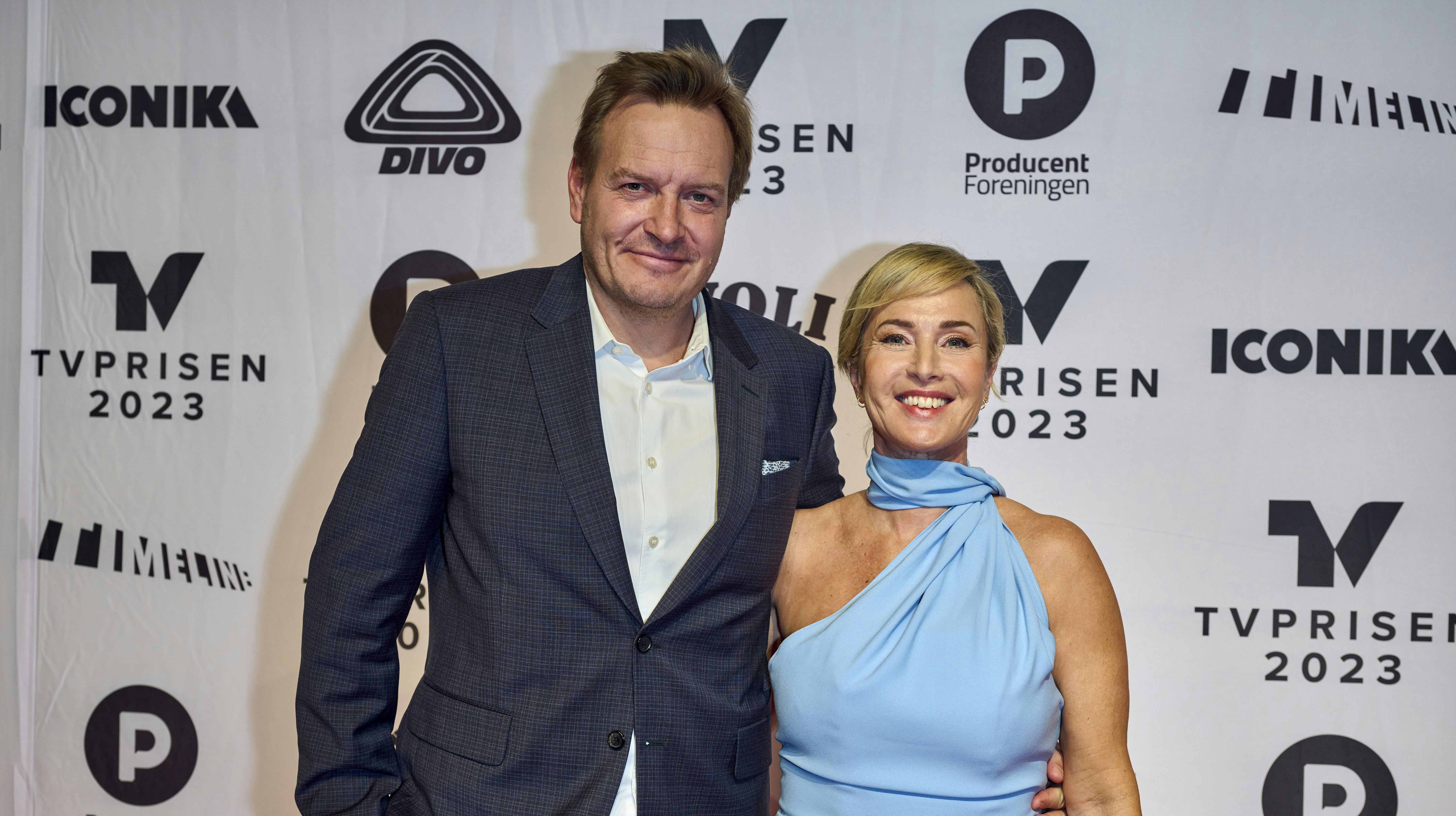 Rasmus Tantholdt og Natasja Crone deler onsdag en glædelig nyhed. Parret skal giftes!