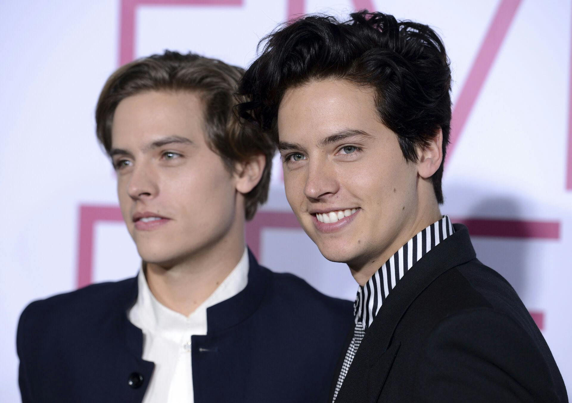 Dylan Sprouse (tv.) og brormand Cole Sprouse.&nbsp;
