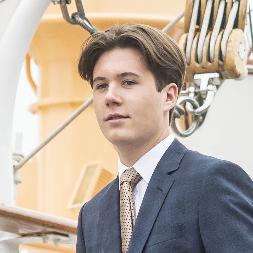 Der spekuleres allerede i 17-årige prins Christians kærlighedsliv, efter han for nylig blev set side om side med italienske Chiara Bourbon-To Sicilier.