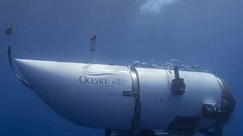 Sådan ser det ud, når ubåden er neddykket.