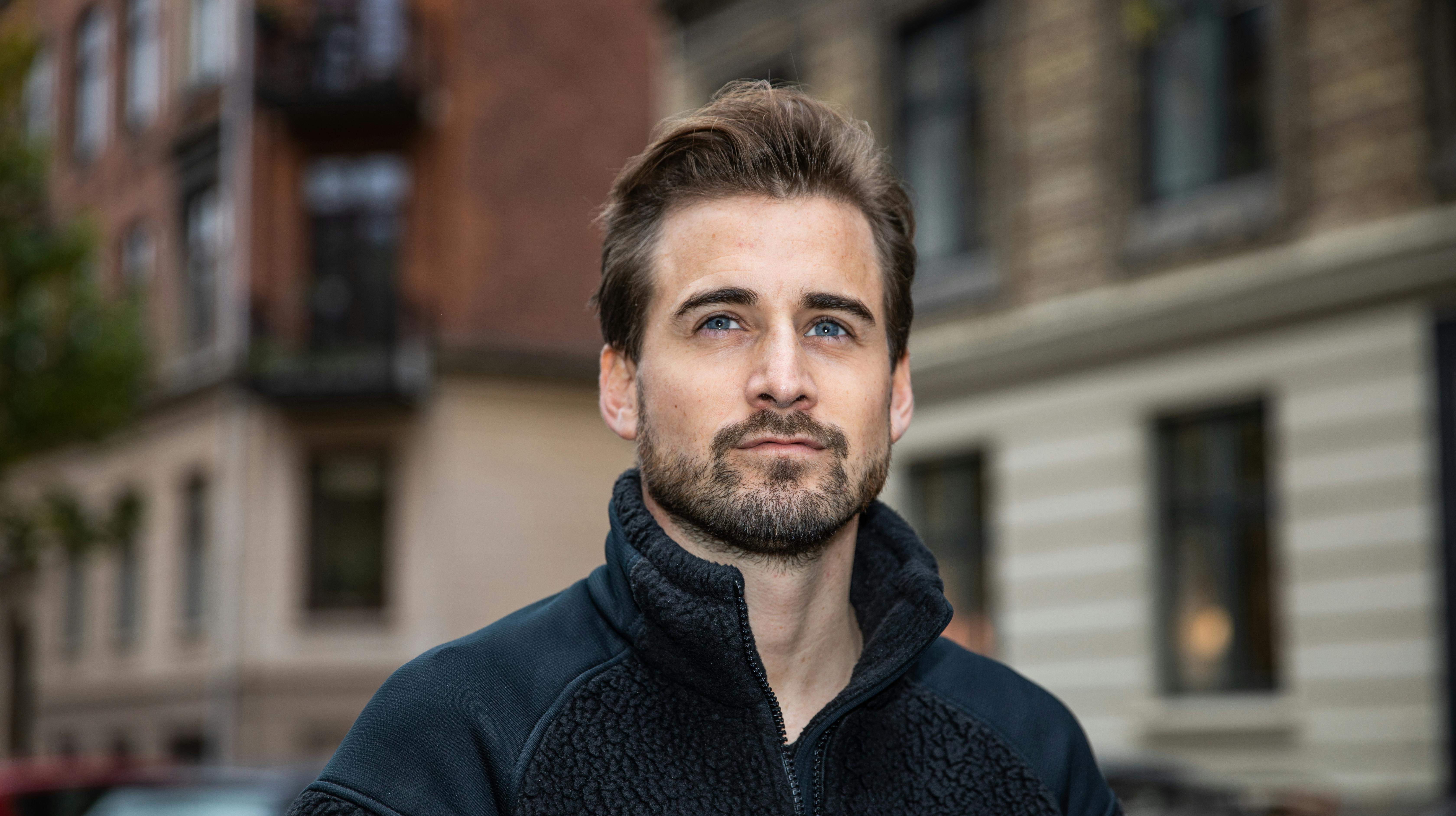 Frederik Haun fik det skidt på vej hjem fra en ferie i Amsterdam. 