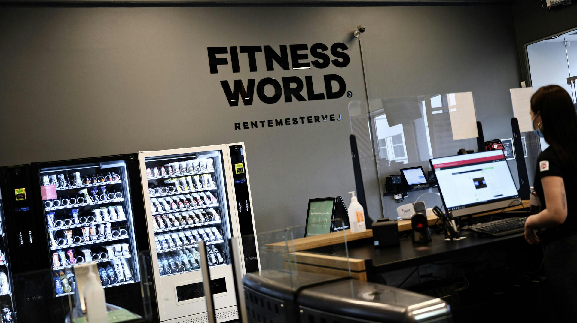 Træning i Fitness World i Nordvest i København, torsdag den 6. maj 2021. Det er nu muligt at træne igen hos Fitness World efter fitnesscentrene har været lukket ned på grund af covid-19, frygt for coronavirus.. (Foto: Philip Davali/Ritzau Scanpix)