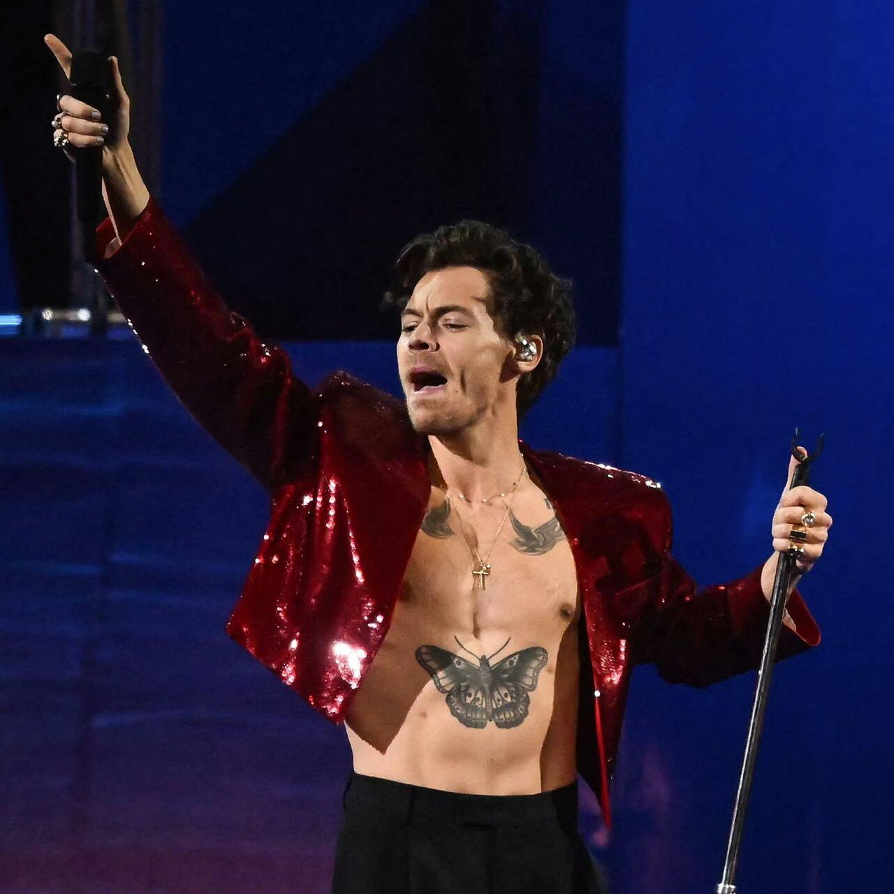 (FILES) British singer Harry Styles performs on stage during BRIT Awards 2023 ceremony and live show in London on February 11, 2023. Harry Styles is performing in Paris suburb of Saint-Denis on June 1, 2023. (Photo by Ben Stansall / AFP) / RESTRICTED TO EDITORIAL USE - NO POSTERS - NO MERCHANDISE- NO USE IN PUBLICATIONS DEVOTED TO ARTISTS