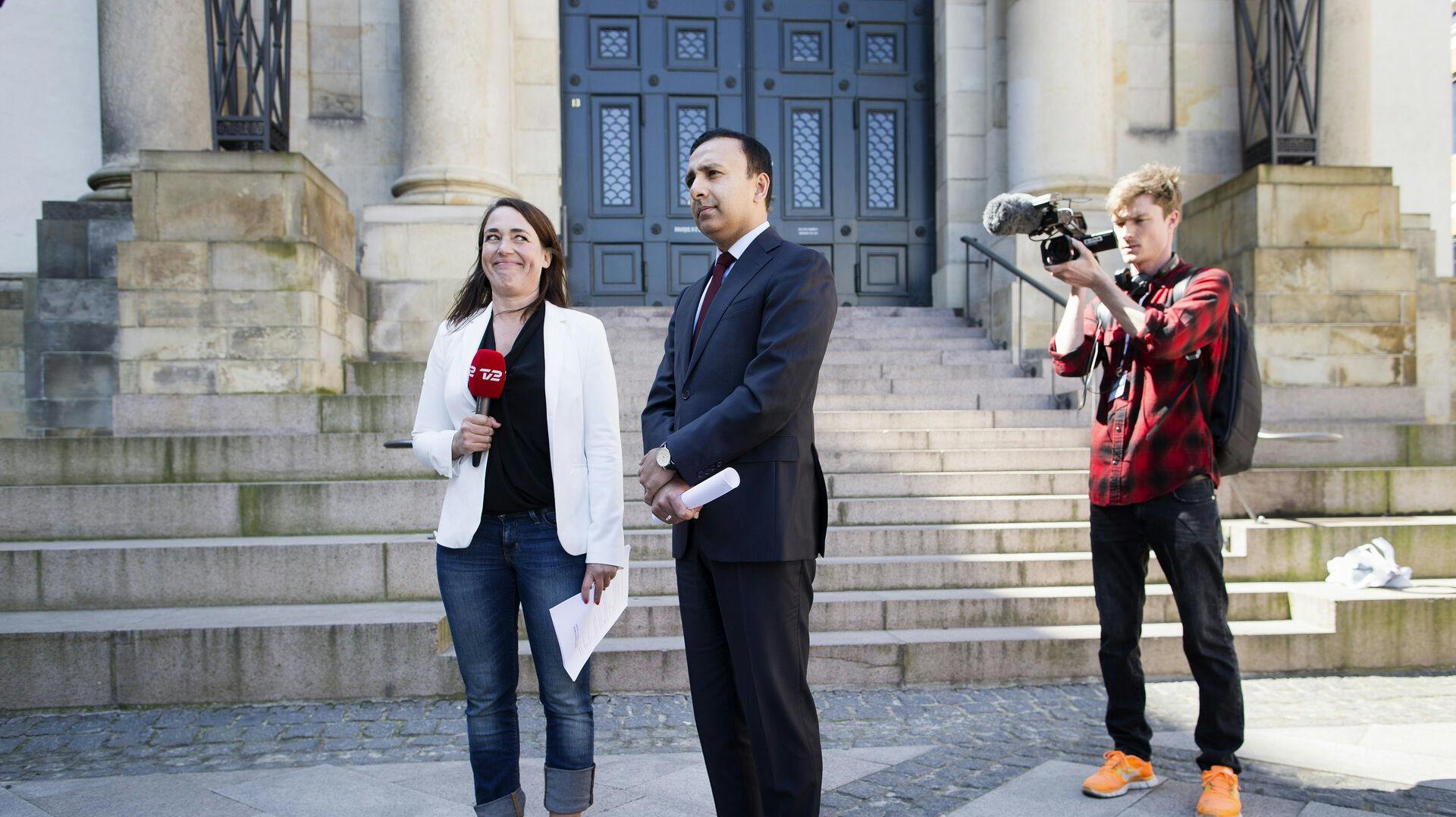 Her ses Mohammad Ahsan foran sin nye arbejdsplads, da han som statsadvokat førte sag mod den omstridte Gimi Levakovic.