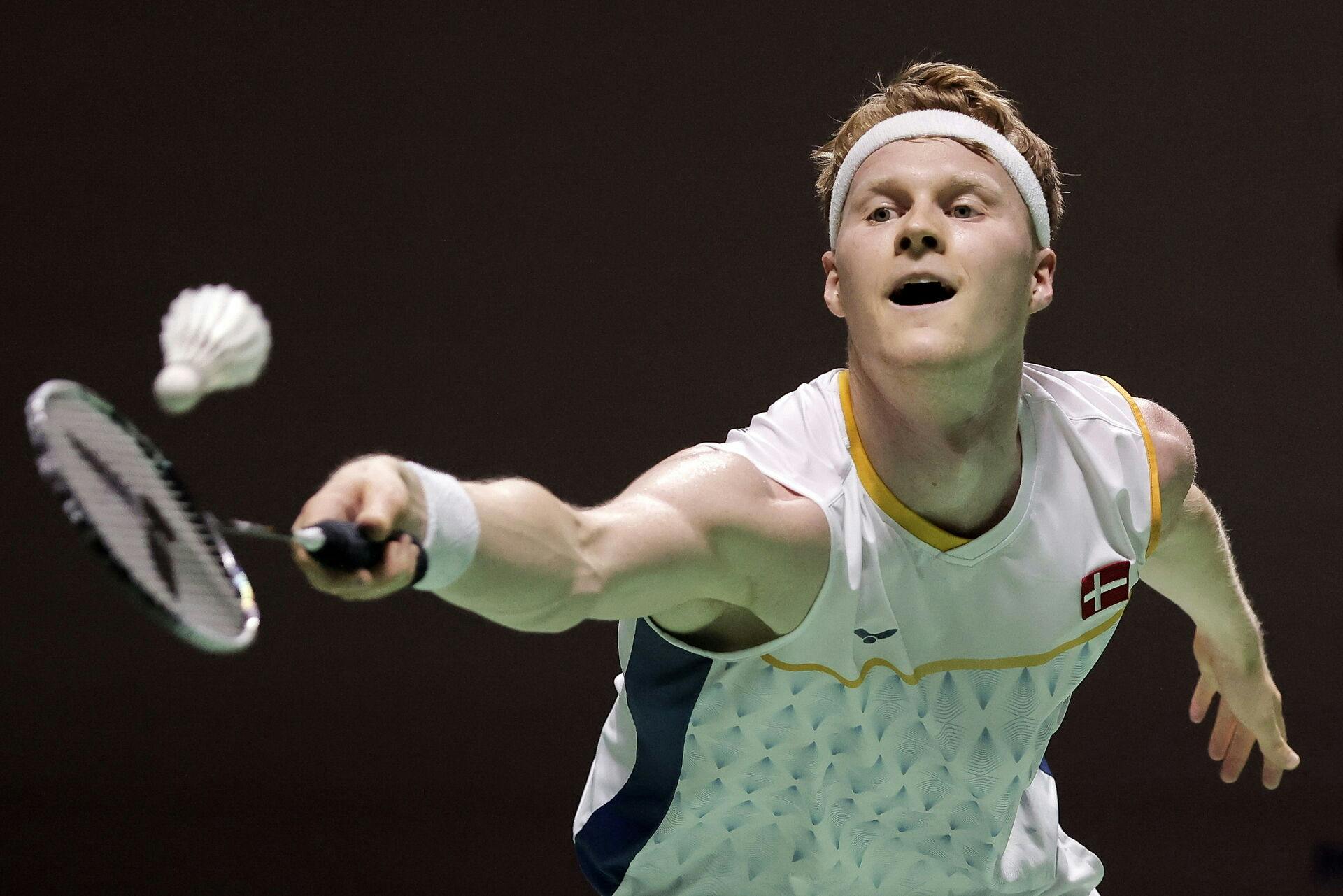 Det bliver med ryggen mod muren for Antonsen forud for sidste gruppekamp.