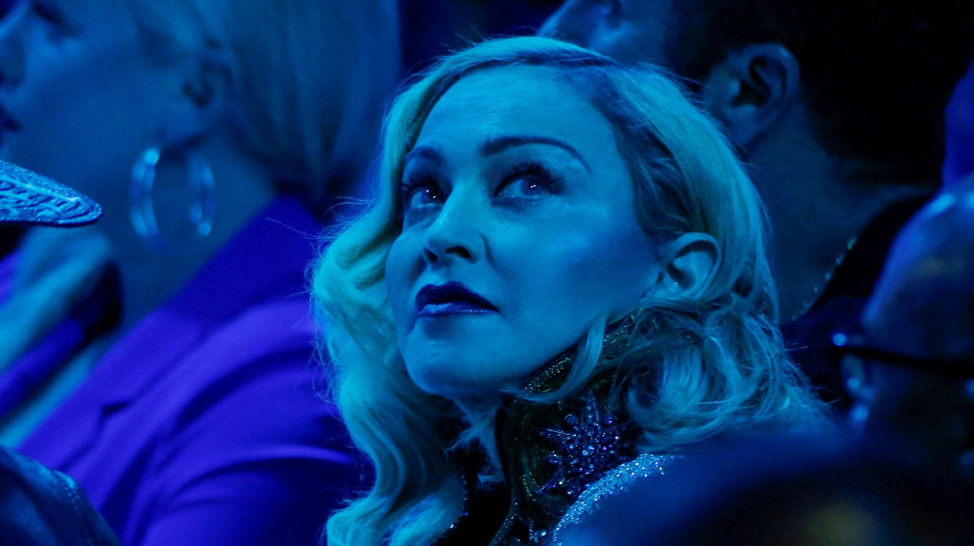Madonna har været indlagt siden lørdag, hvor hun blev fundet livløs.