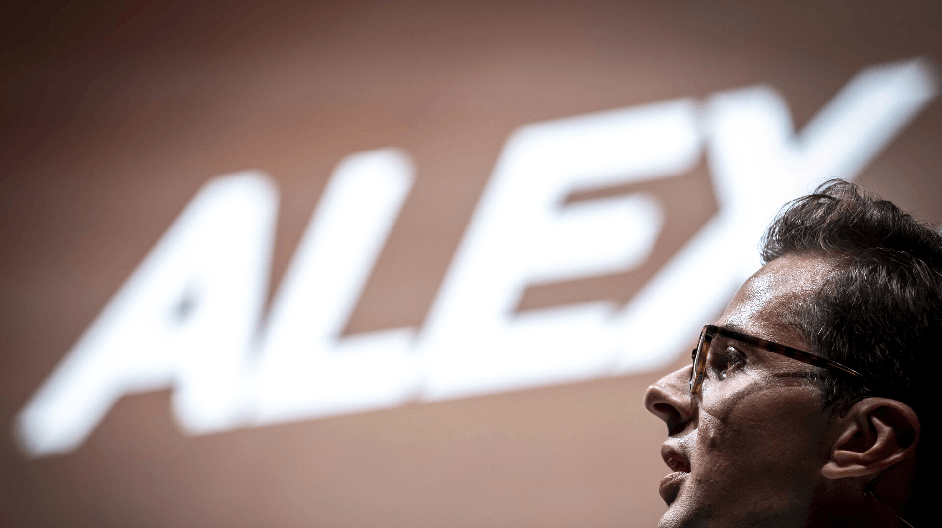Selvom Liberal Alliances formand, Alex Vanopslagh, flere gange har beklaget boligsagen, er det ikke sikkert, at han slipper så nemt.