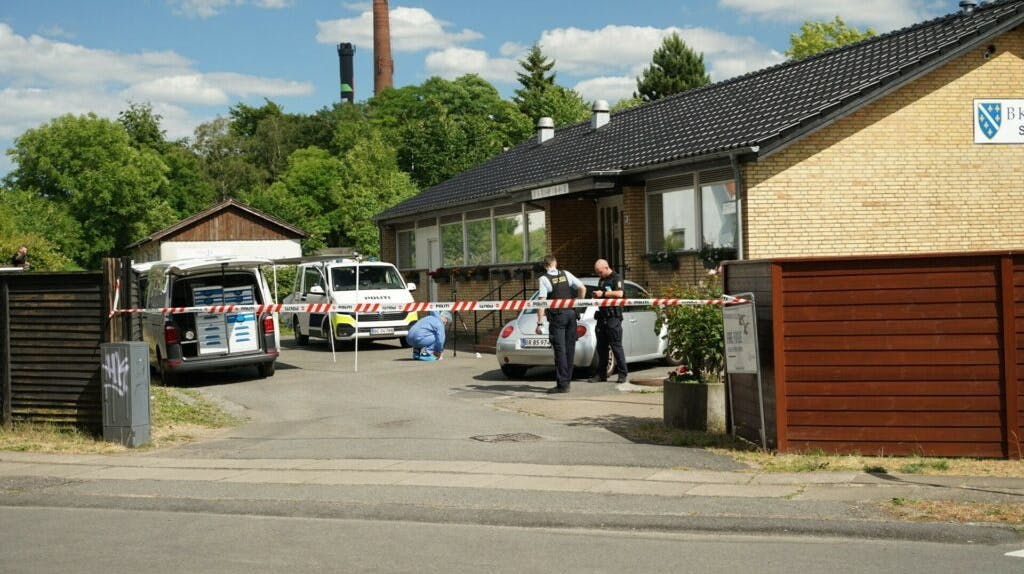 Det var her, knivdramaet skete.