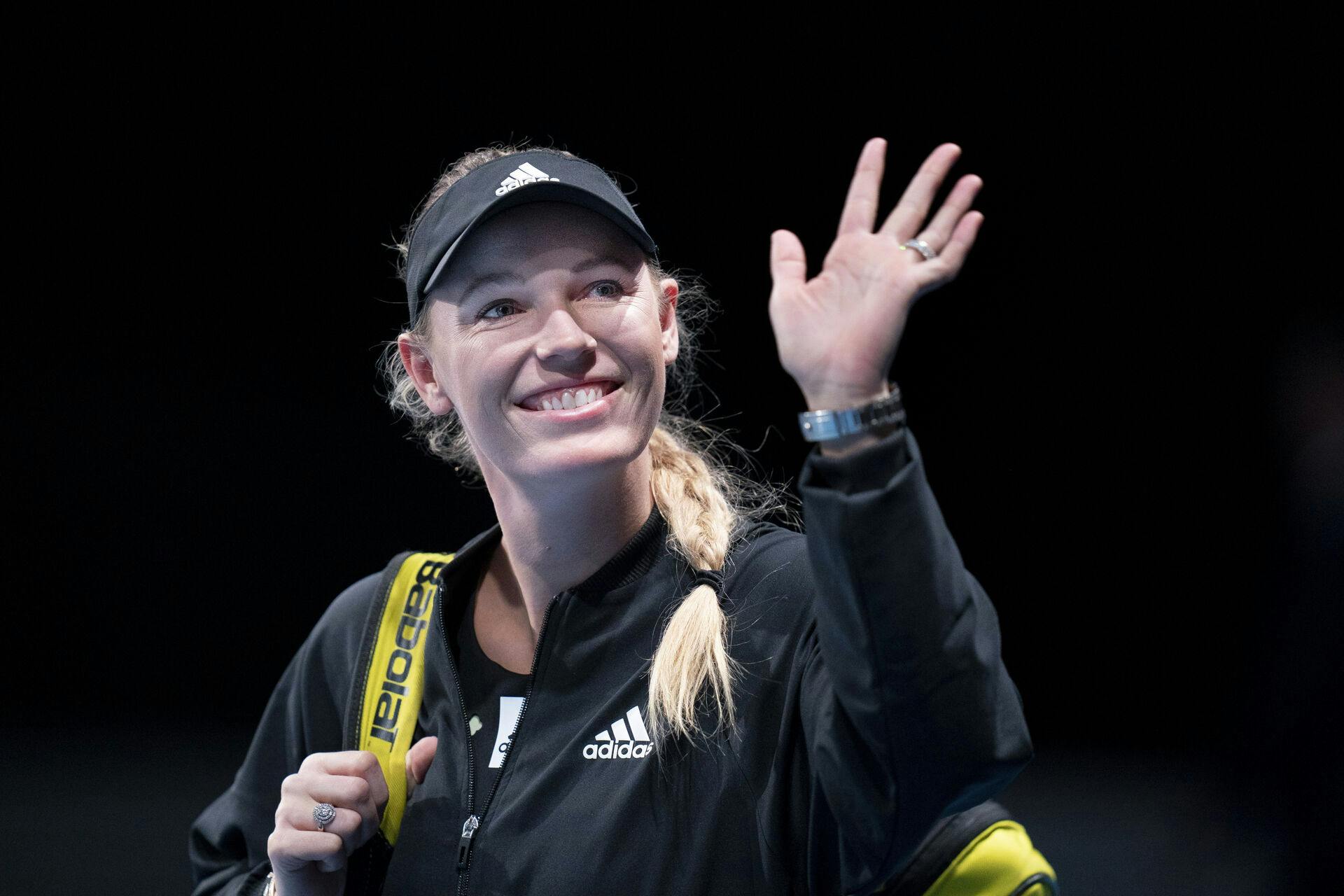 Caroline Wozniacki vælger højst overraskende at vende tilbage til tennis.&nbsp;