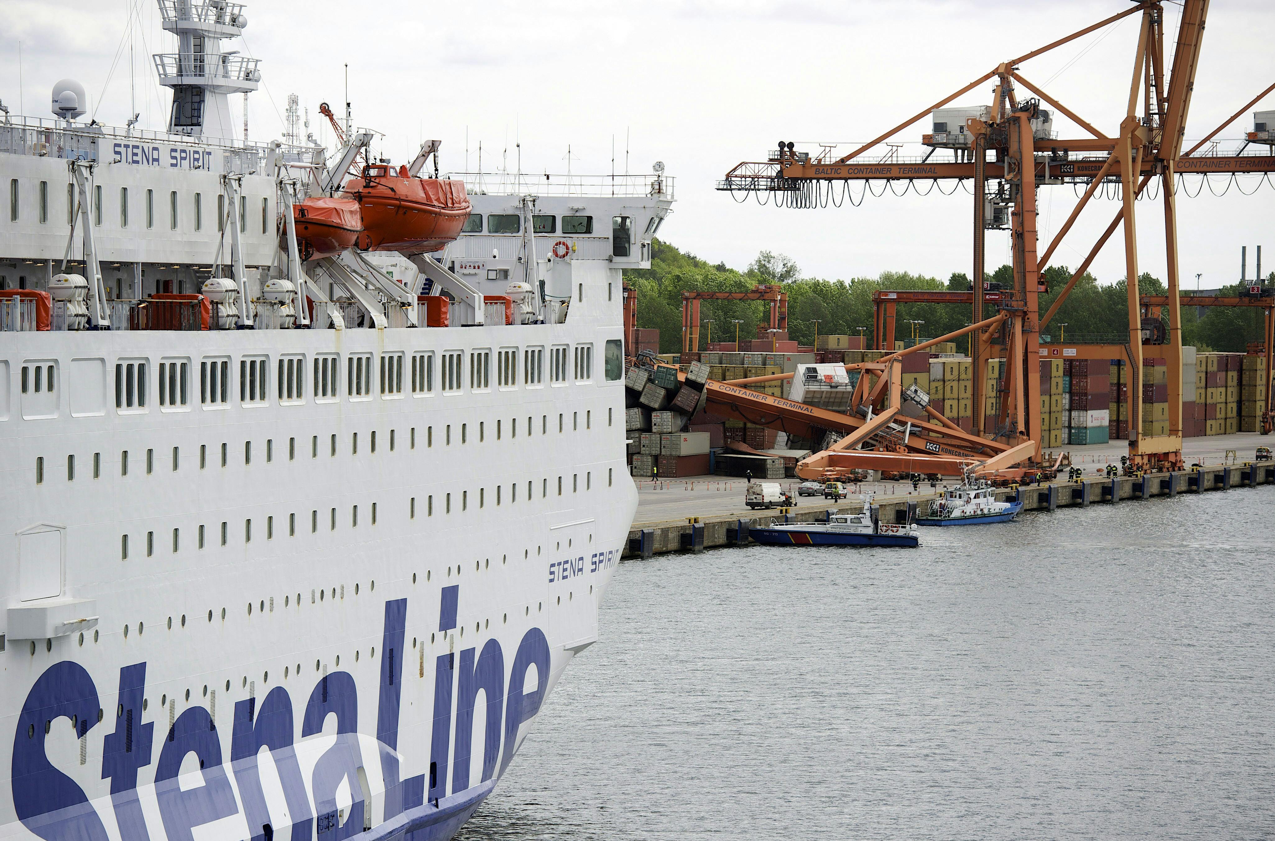 Det er færgen her, Stena Spirit, at mor og barn faldt overbord fra.
