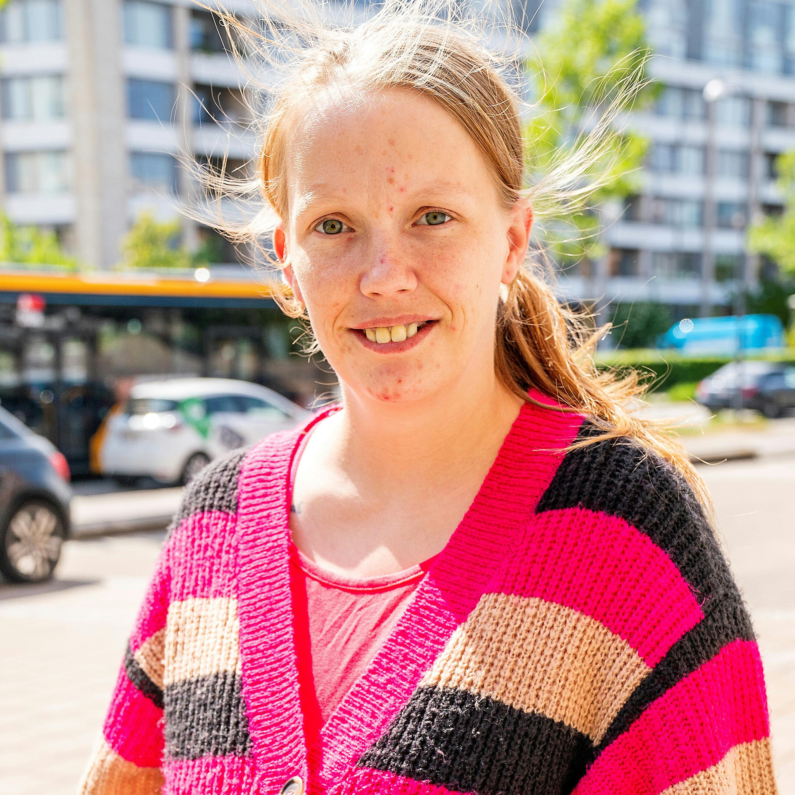 Til SE og HØR fortæller Natascha Linea, at hun er ret så ondt efter kejsersnittet.