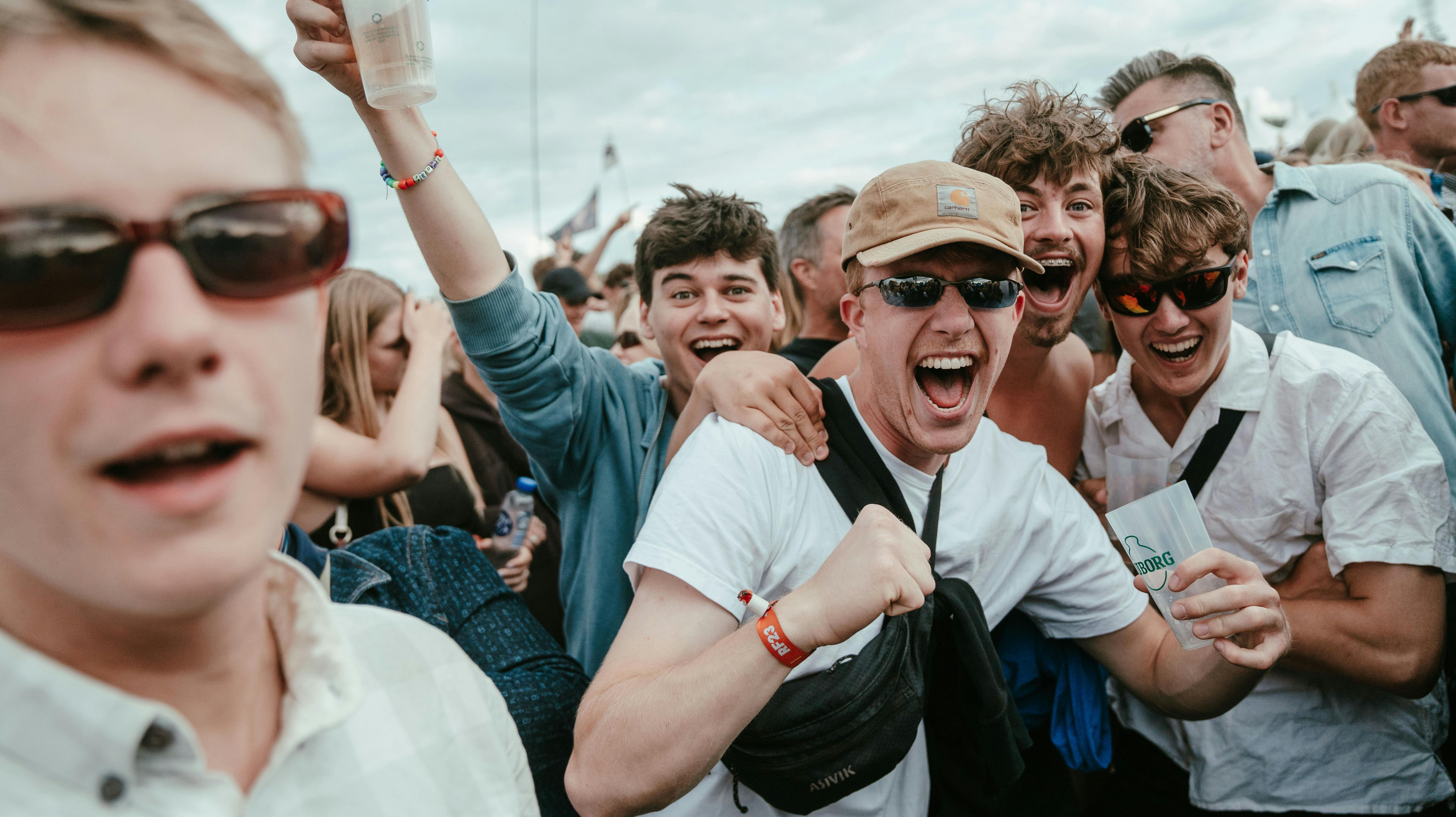 Endnu en gang må festivalen tænke hurtigt og booke ny kunstner efter en aflysning. 