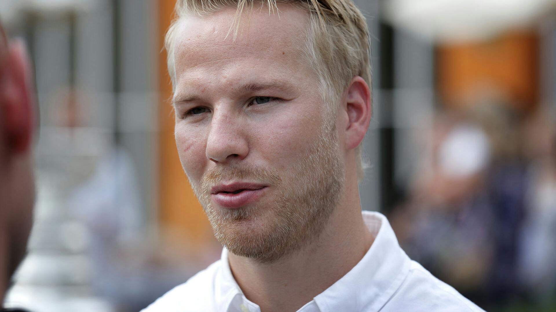 Stanley Cup-vinderen Lars Eller skifter til Pittsburgh Penguins.