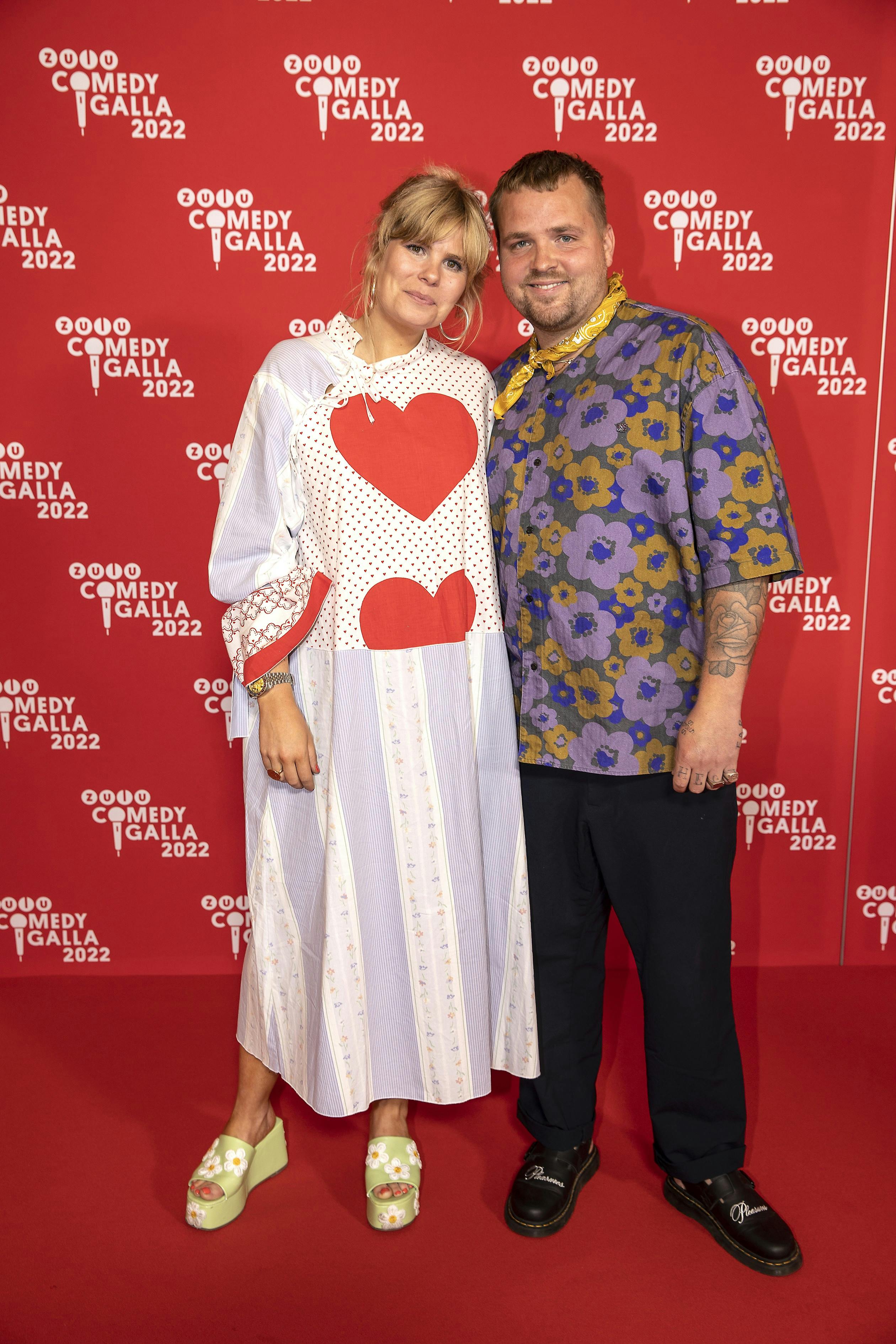 Joakim Ingversen danner par med Sofie Linde.