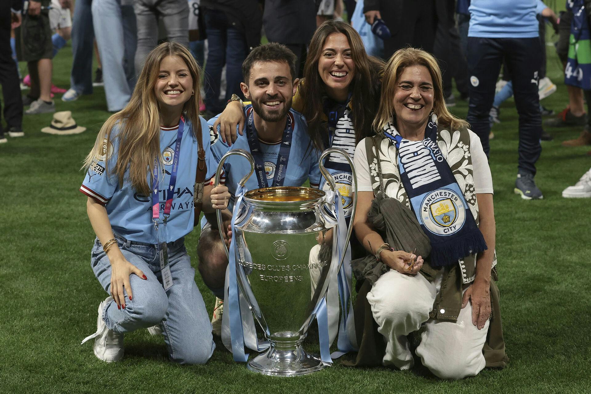 Bernardo Silvas 2023 har været intet mindre end fantastisk. Her har han vundet Premier League og Champions League og er nu også både blevet gift og afsløret, at han skal være far for første gang.