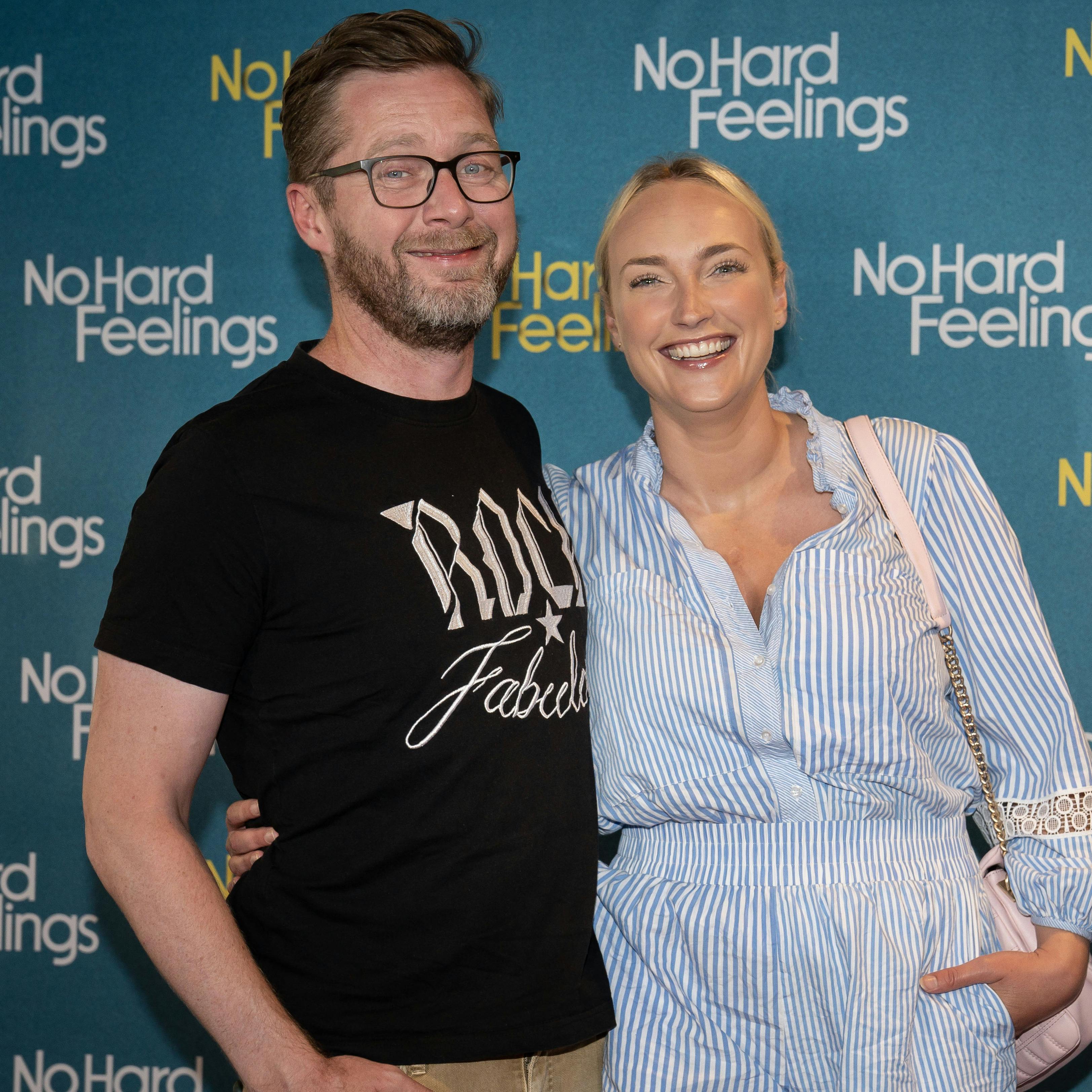 OPGAVE: Gallapremiere på komedien NO HARD FEELINGS Lasse Rimmer og Line HoffmeyerSTED: Moviehouse - HellerupJOURNALIST: Tanja LarsenFOTOGRAF: Hanne JuulDATO: 202306120