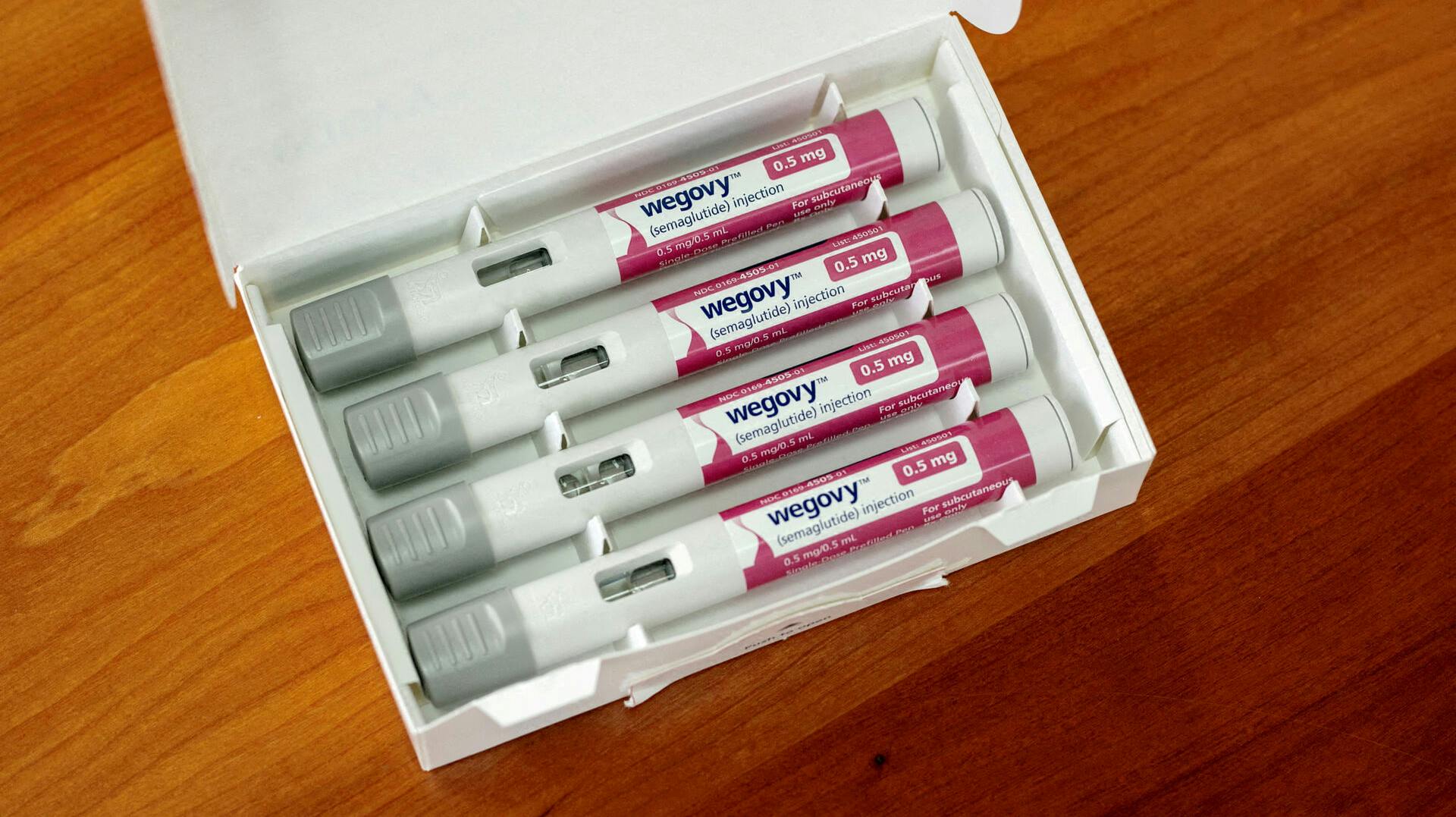 FILE PHOTO: A selection of injector pens for the Wegovy weight loss drug are shown in this photo illustration in Chicago, Illinois, U.S., March 31, 2023. REUTERS/Jim Vondruska/Illustration/File Photo