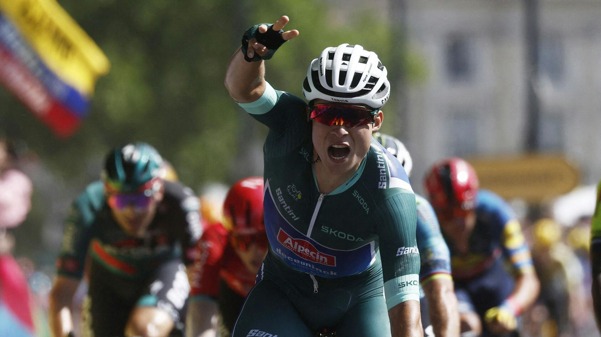 Jasper Philipsen tager sin tredje etapesejr i Tour de France i år.