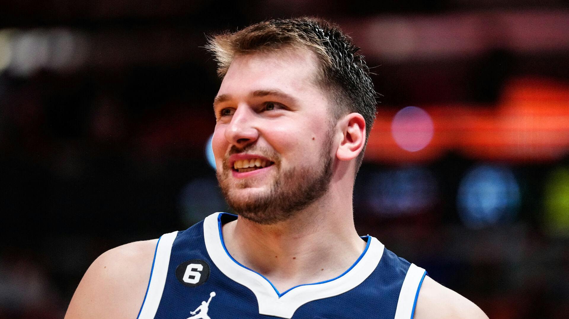 Luka Doncic kan glæde sig over, at han nu er en forlovet mand. 