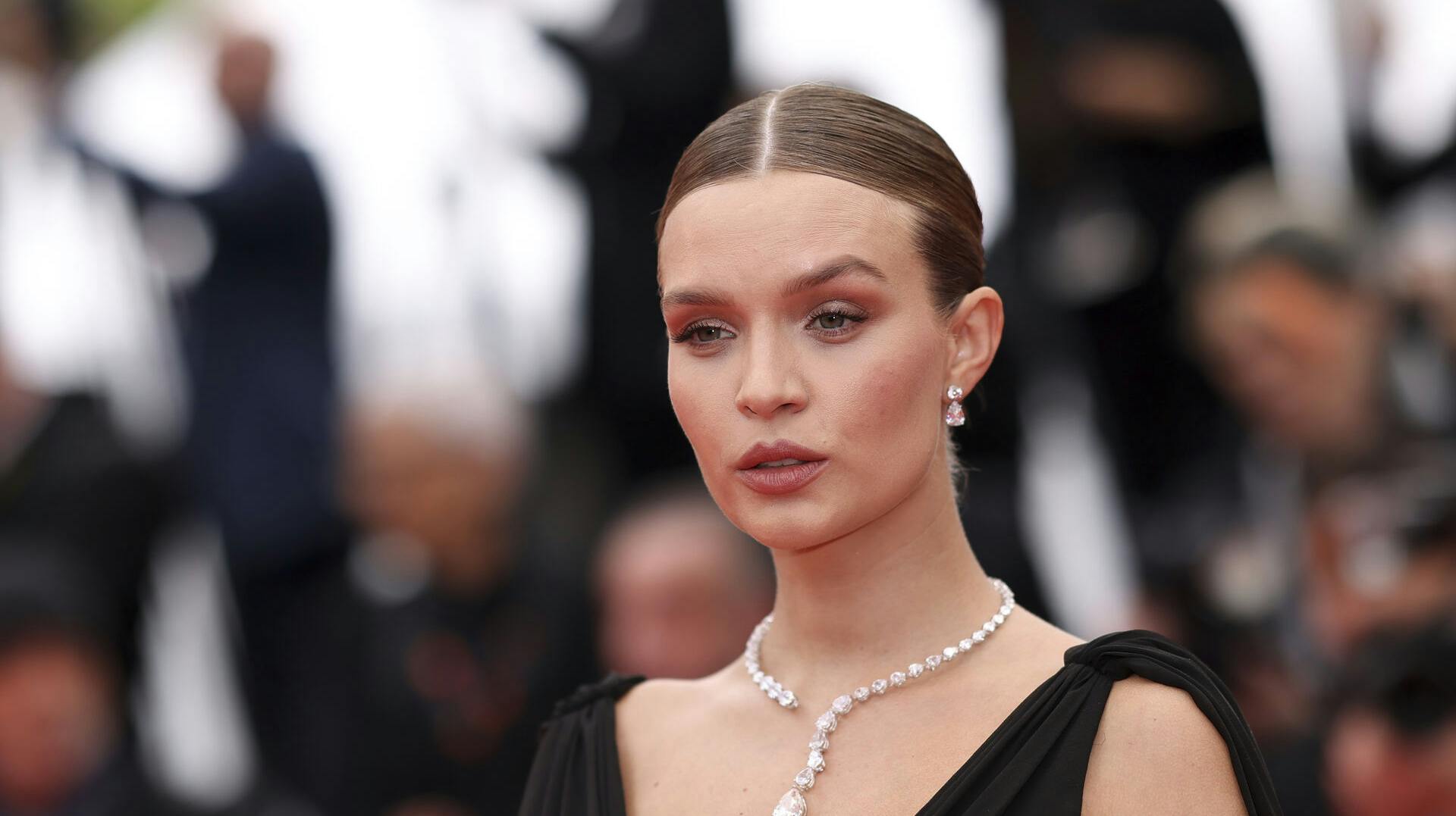 Josephine Skriver sætter ord på tiden som Victoria's Secret-model i en podcast. Her kommer hun blandt andet ind, at alle åbenbart ikke er klar over, at billederne bliver redigeret.