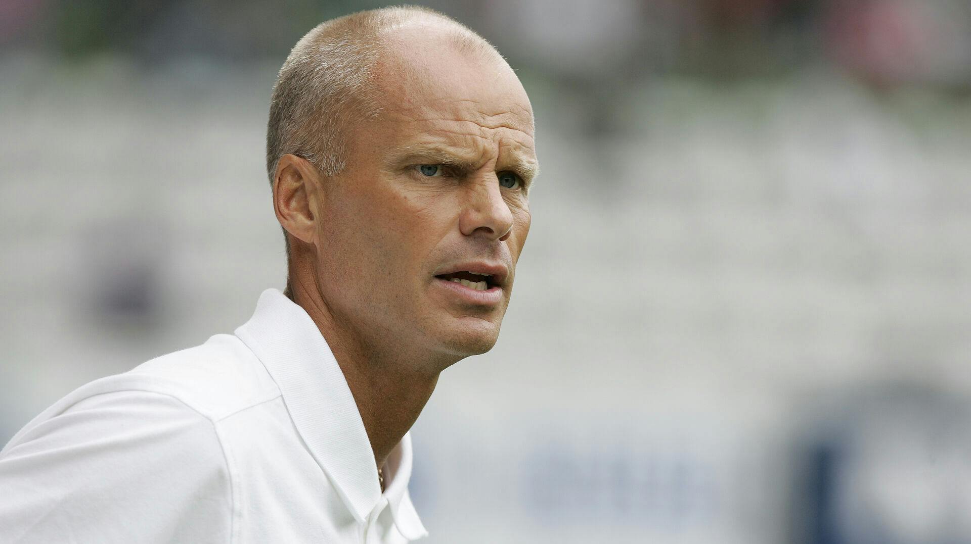 Viborg FF-Vejle (1-0). Viborg FFs træner Tommy Møller Nielsen følger kampen intenst.